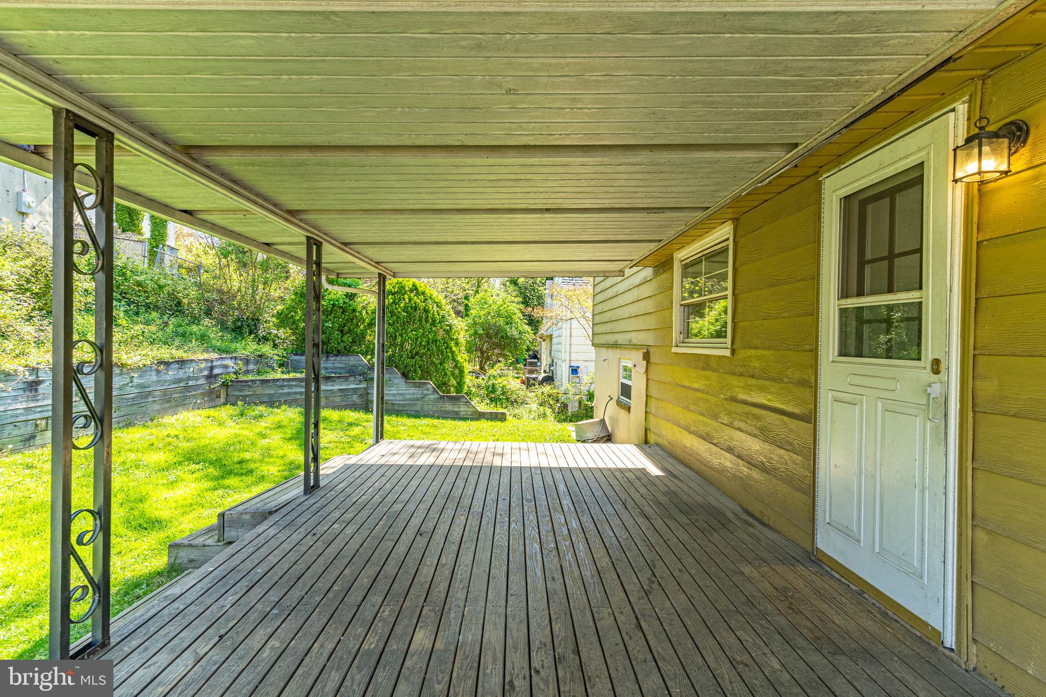 RIVERDALE WOODS - Residential