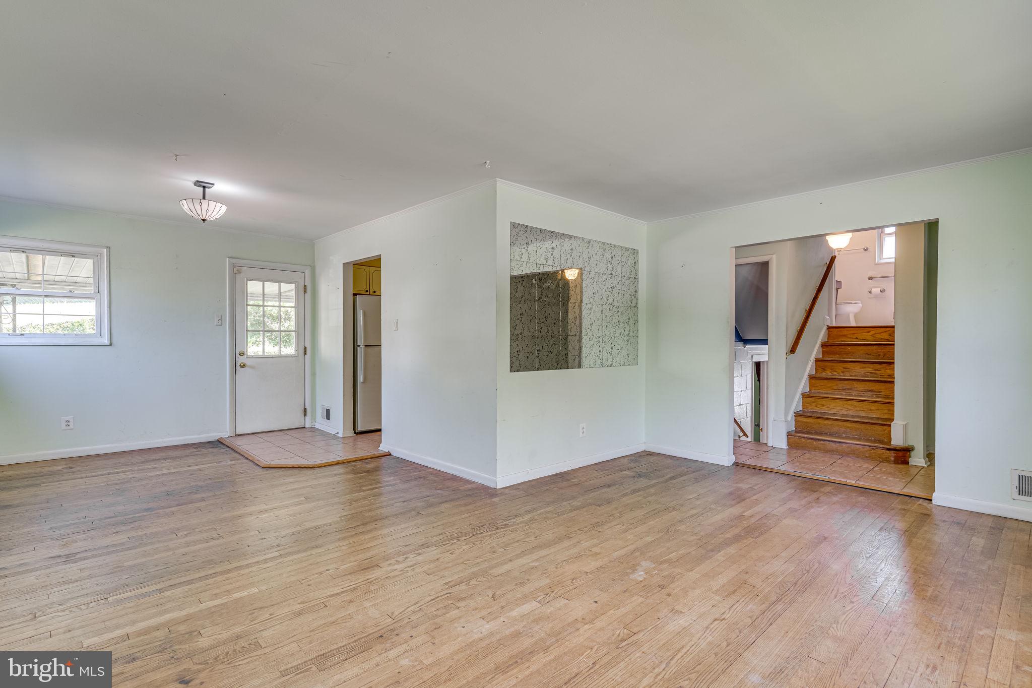 RIVERDALE WOODS - Residential