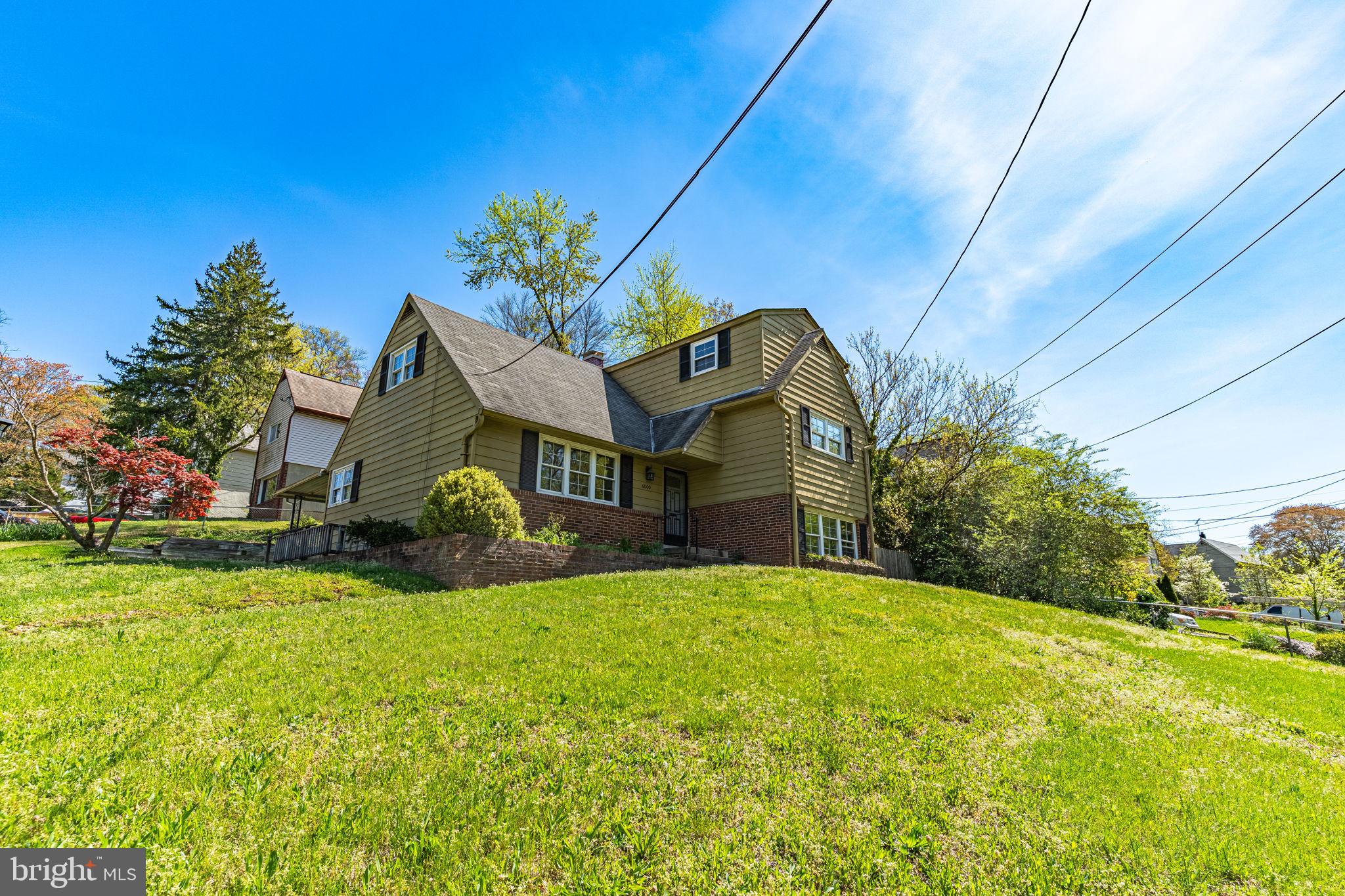 RIVERDALE WOODS - Residential