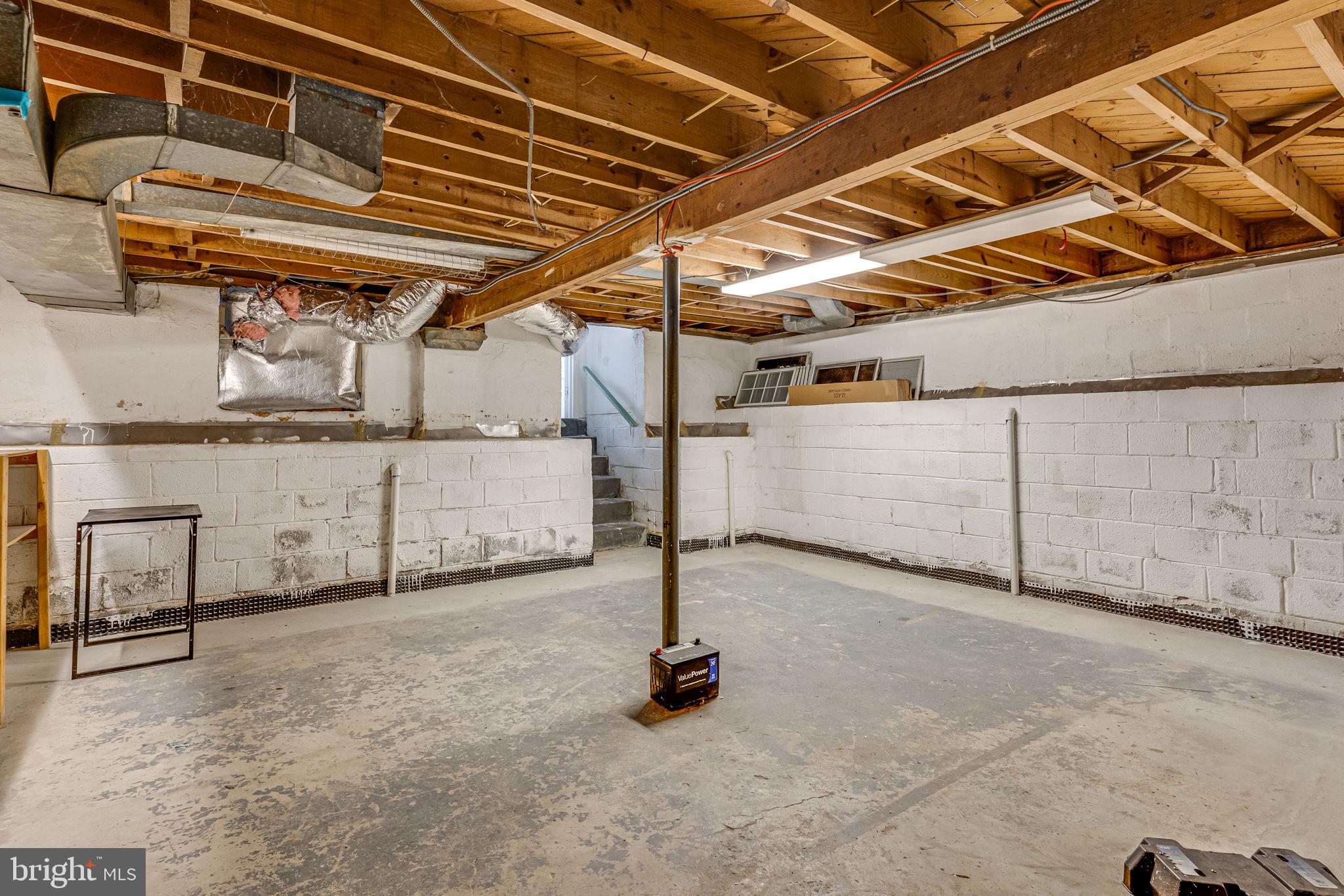 RIVERDALE WOODS - Residential