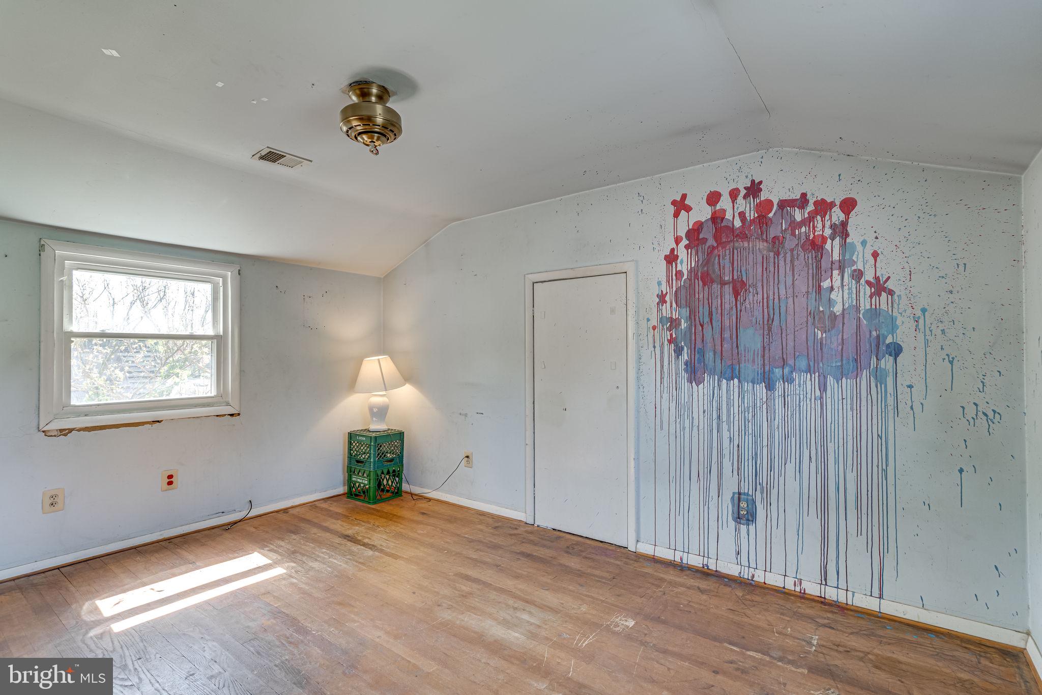 RIVERDALE WOODS - Residential