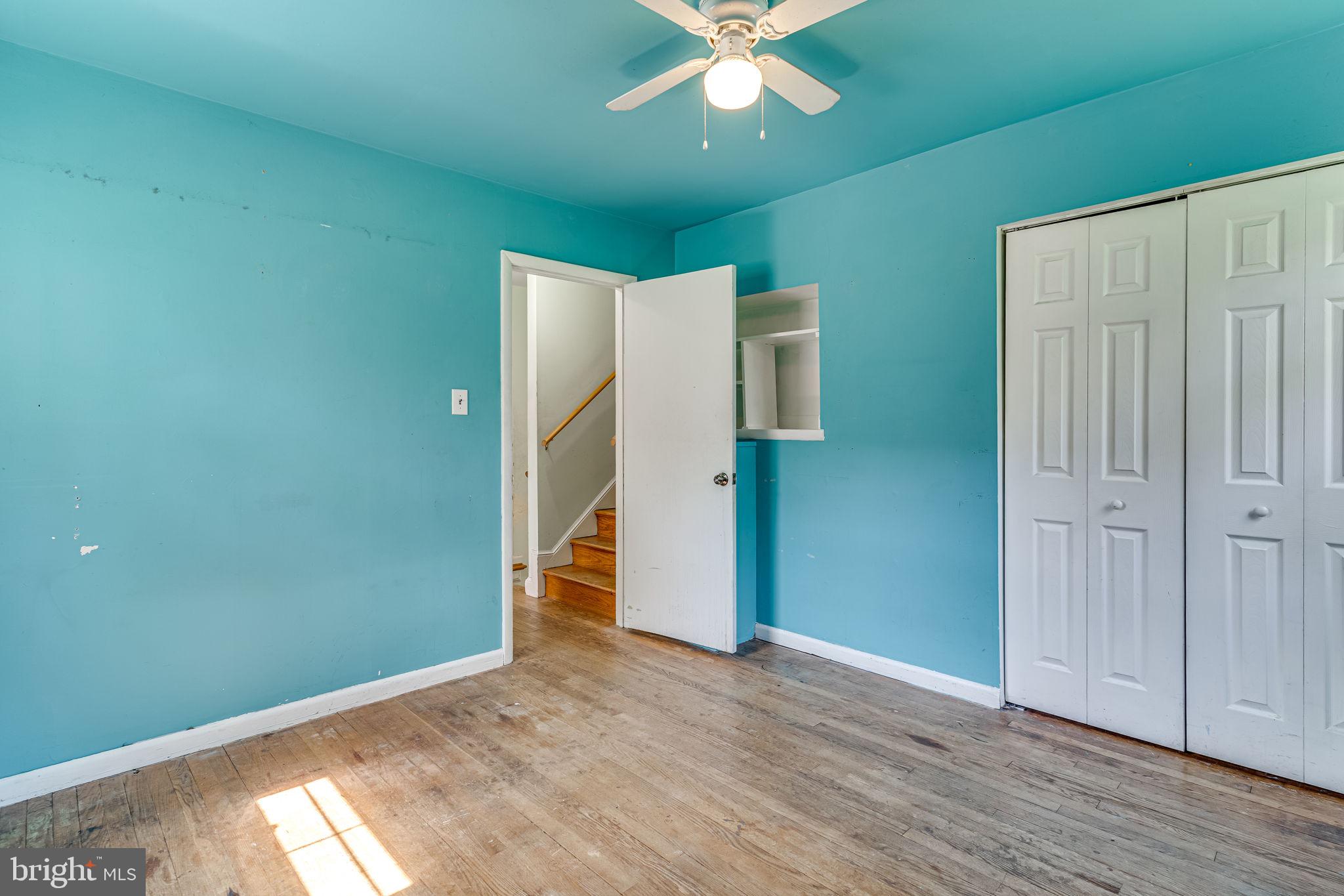 RIVERDALE WOODS - Residential