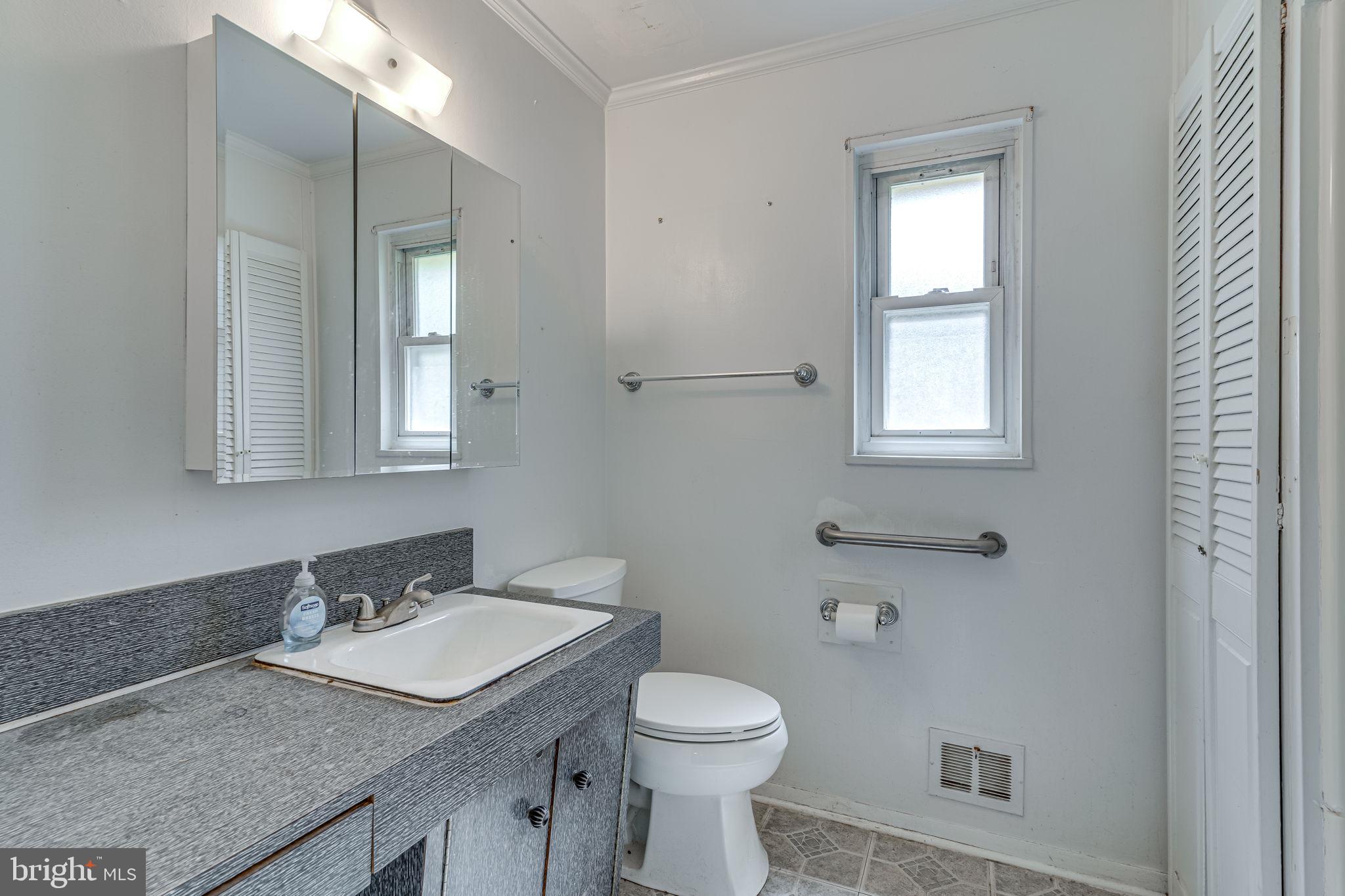 RIVERDALE WOODS - Residential