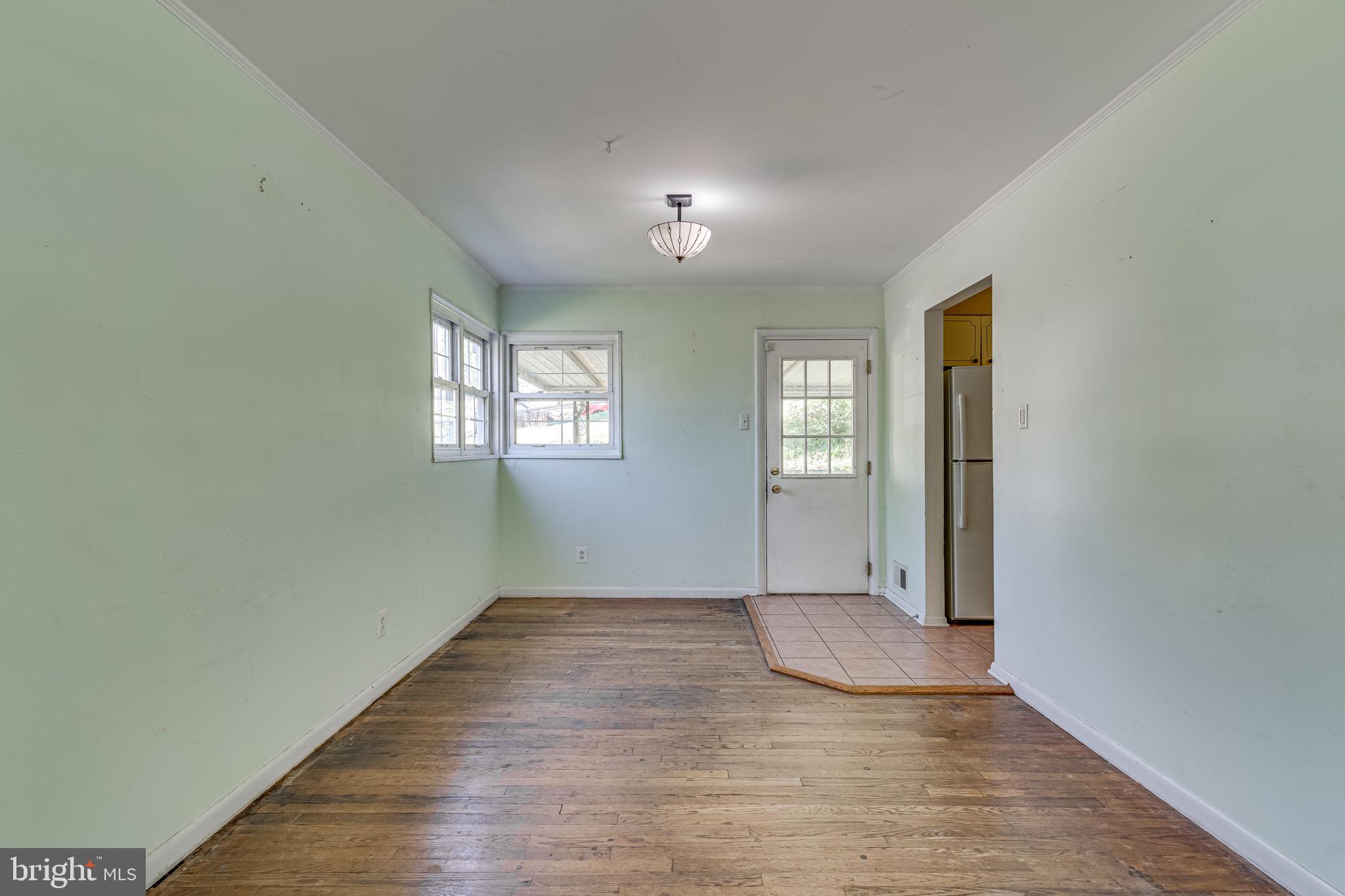 RIVERDALE WOODS - Residential