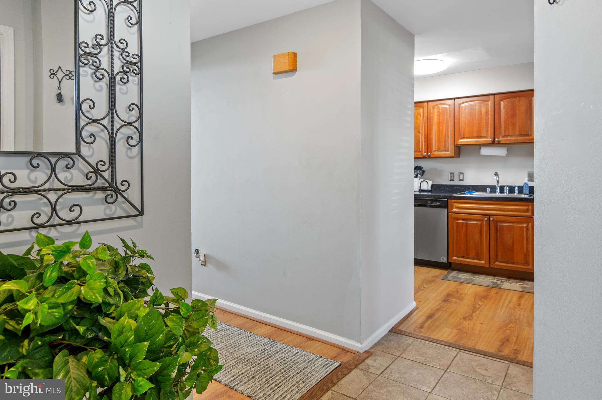 TYLER WALK - Residential