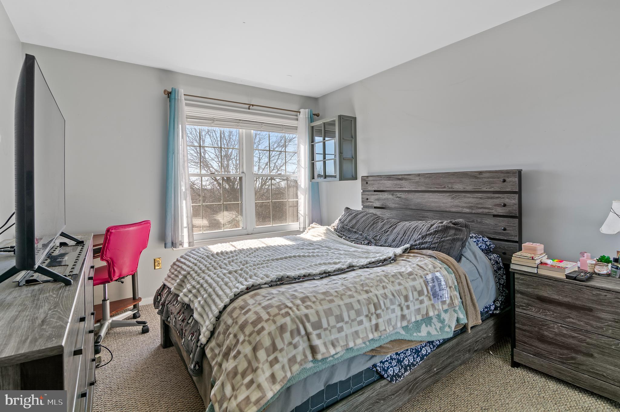 TYLER WALK - Residential