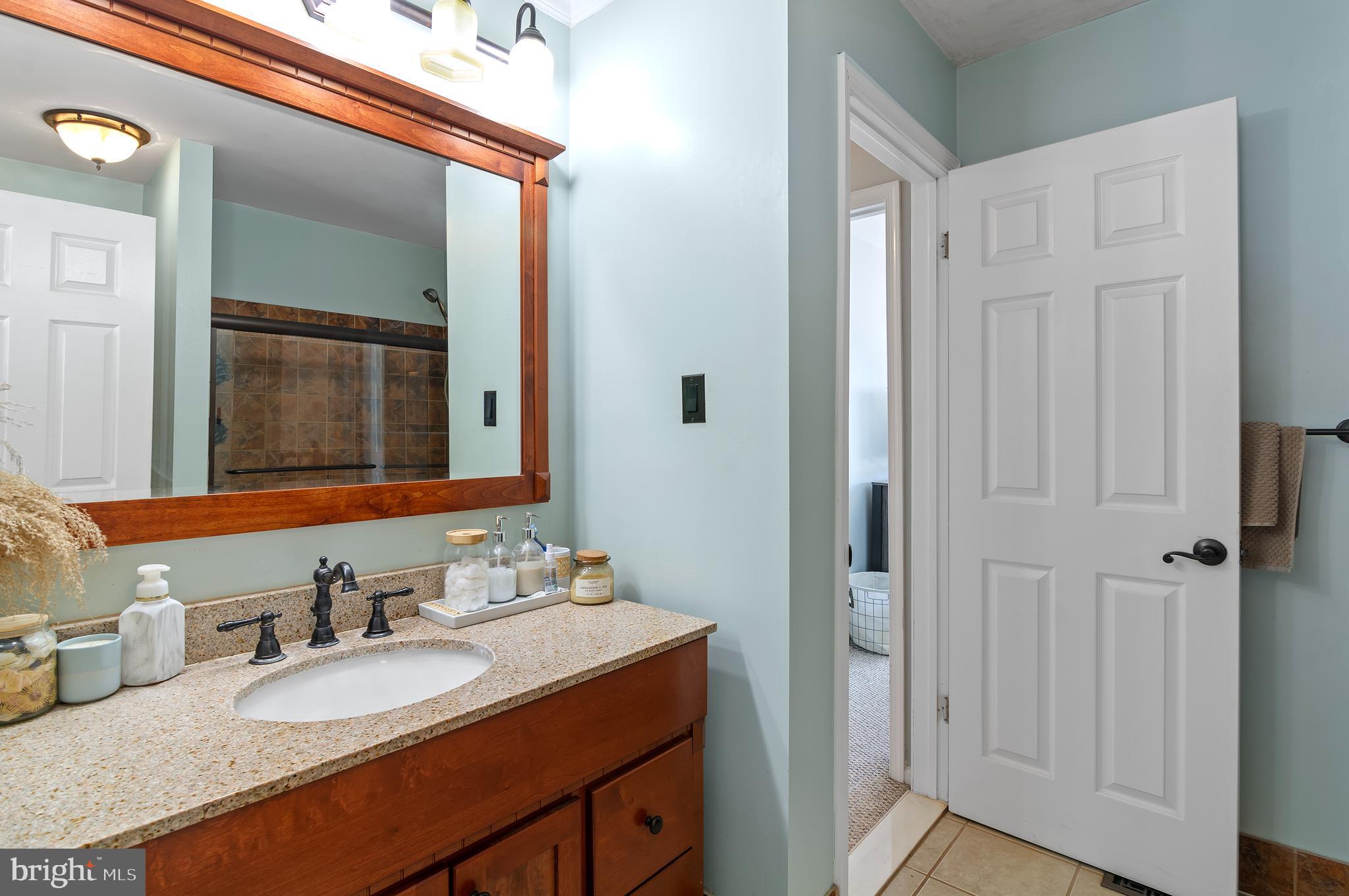 TYLER WALK - Residential