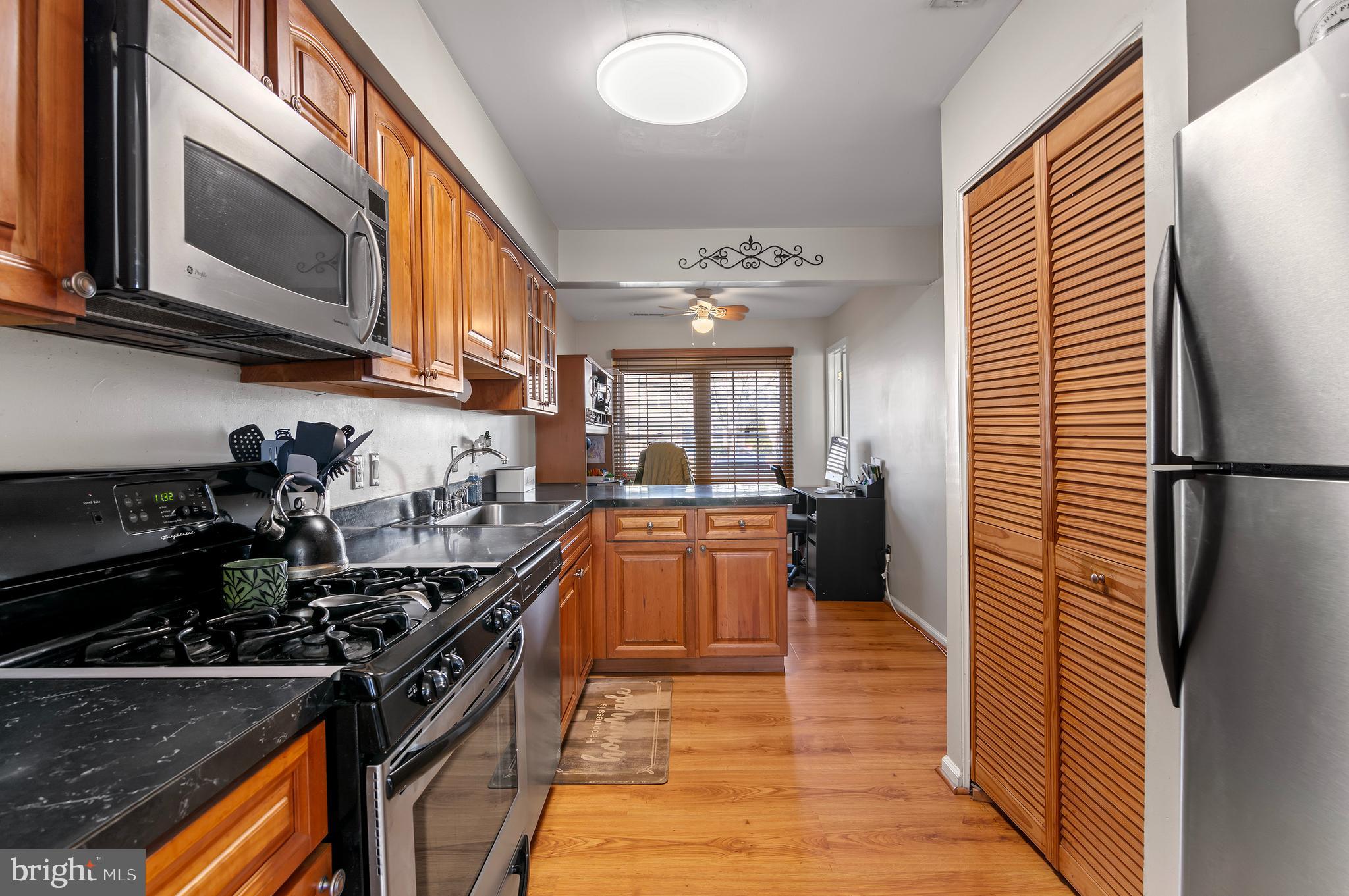 TYLER WALK - Residential