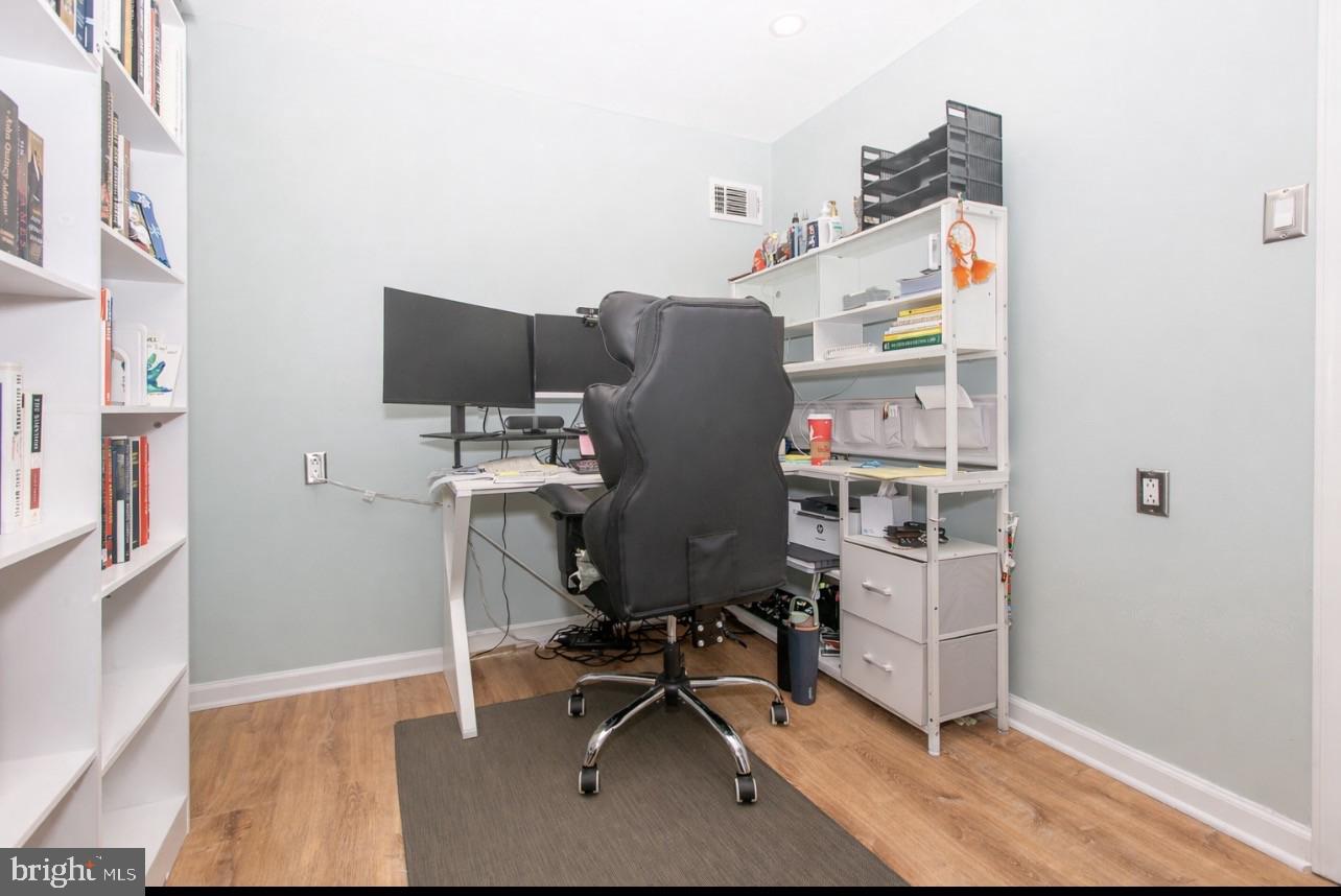 FOREST PARK - Residential