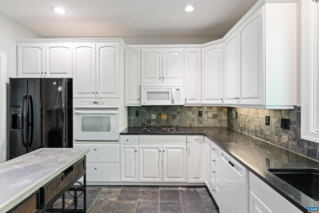 Additional image 15 of 912 King William Dr, Charlottesville, VA 22901
