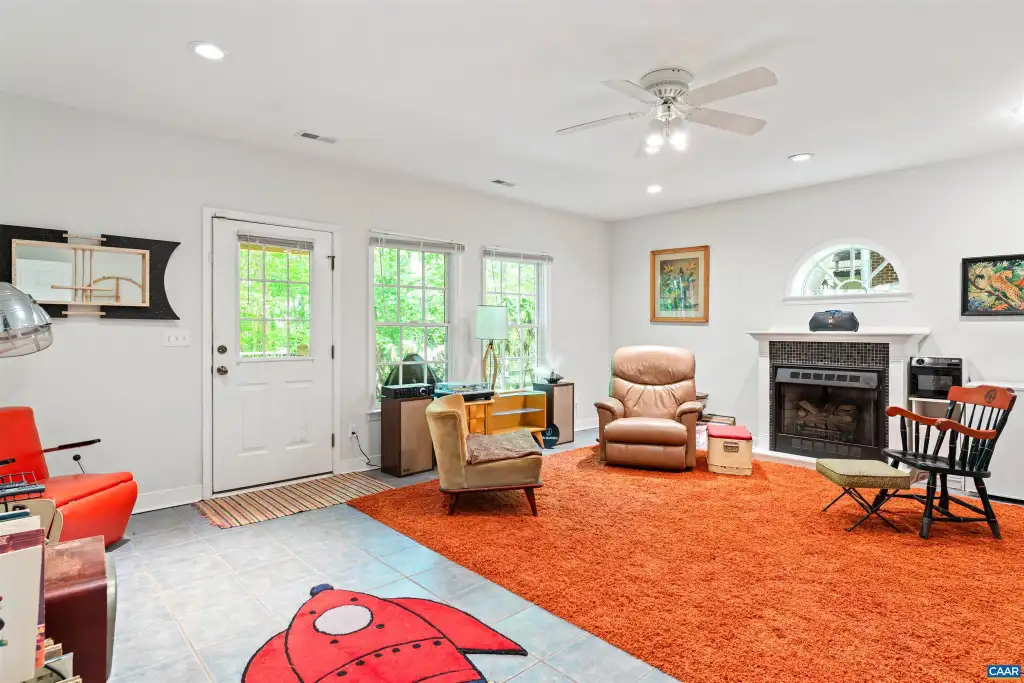 Additional image 32 of 912 King William Dr, Charlottesville, VA 22901