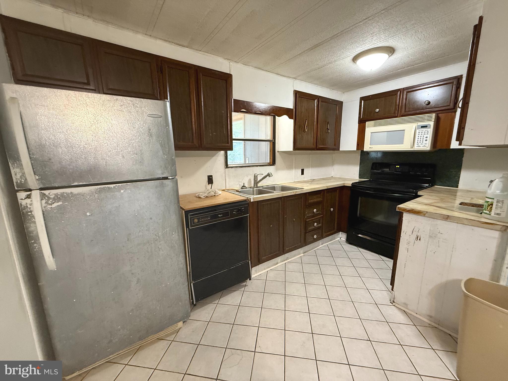 34016 ALYSSUM CIRCLE