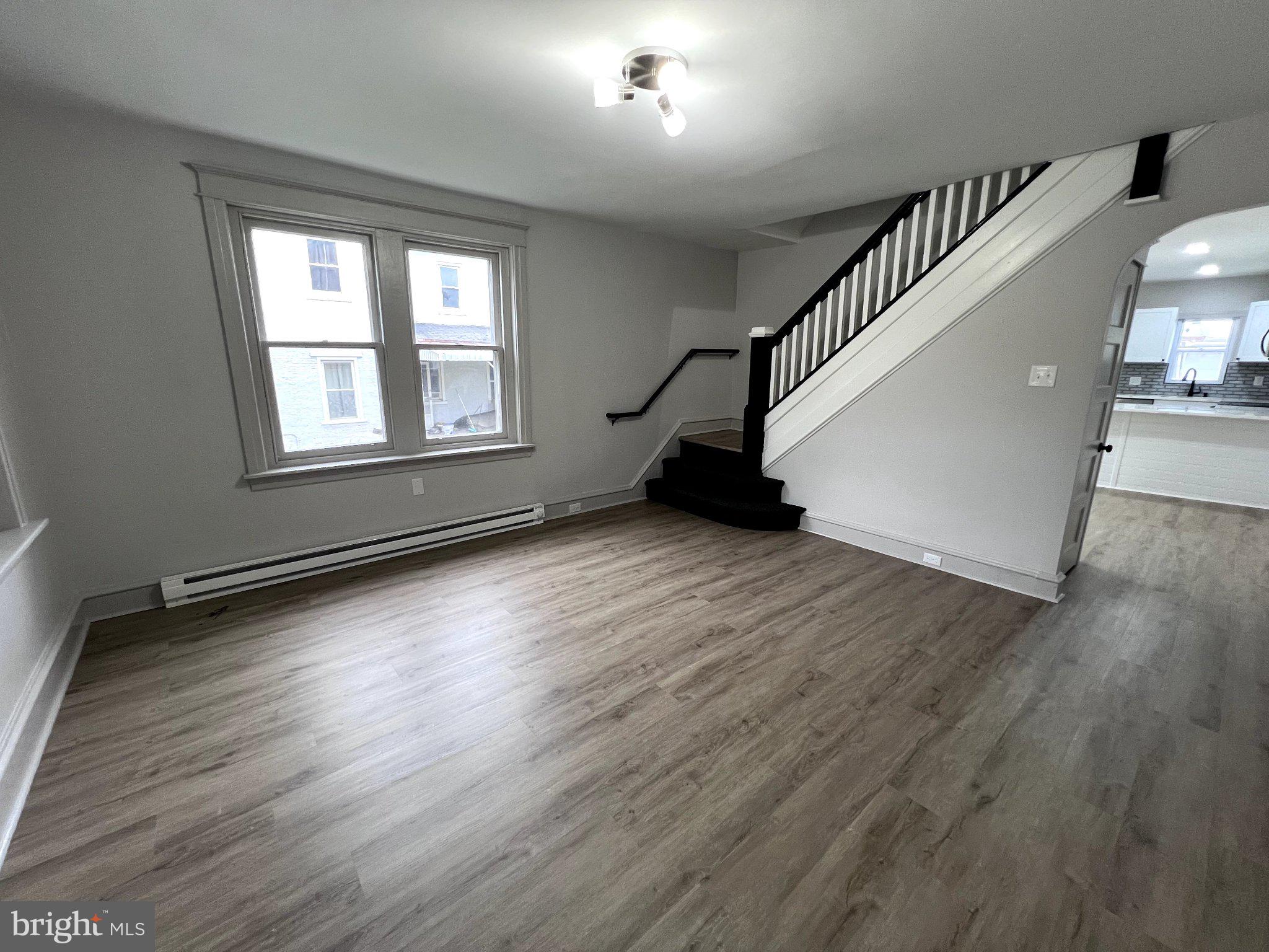 37 W 2ND STREET