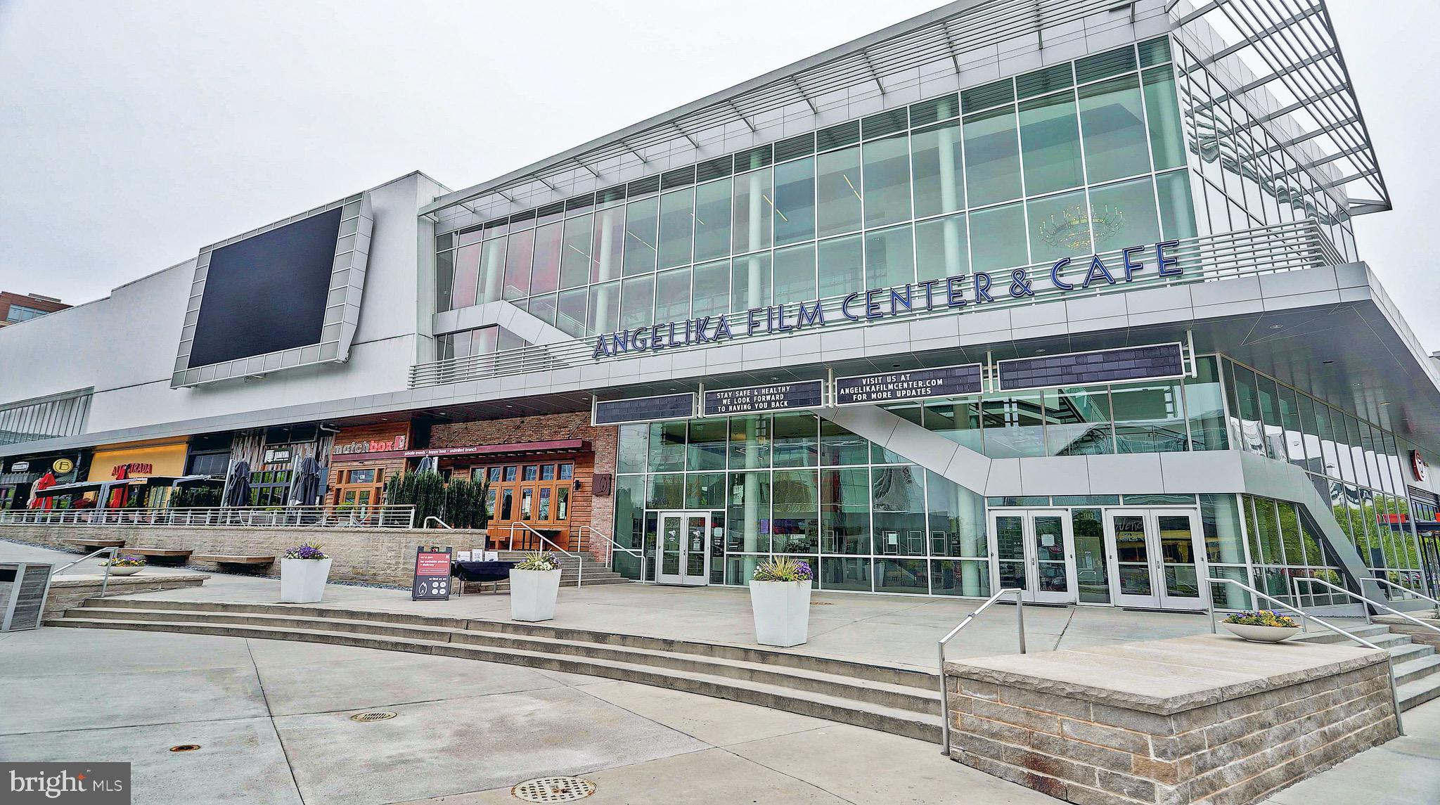 PROVIDENCE PARK - Residential