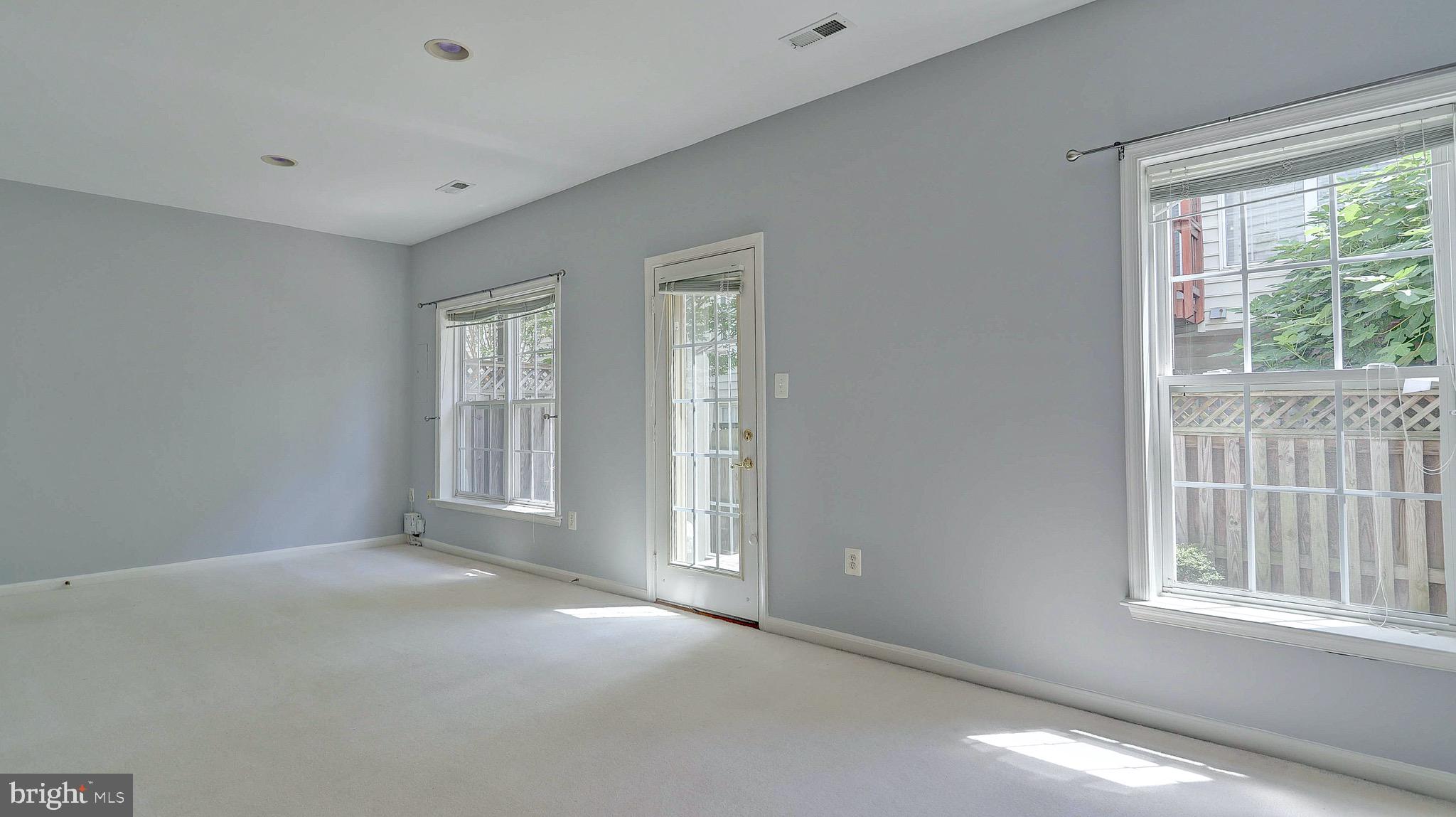 PROVIDENCE PARK - Residential