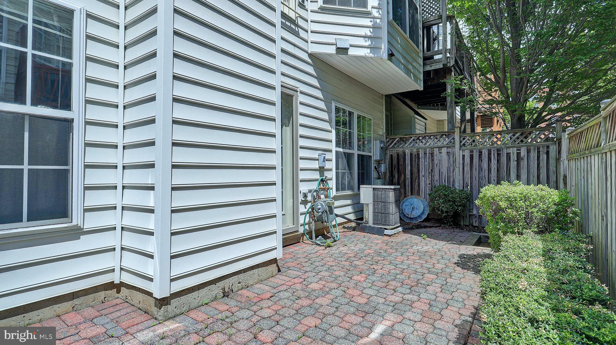 PROVIDENCE PARK - Residential