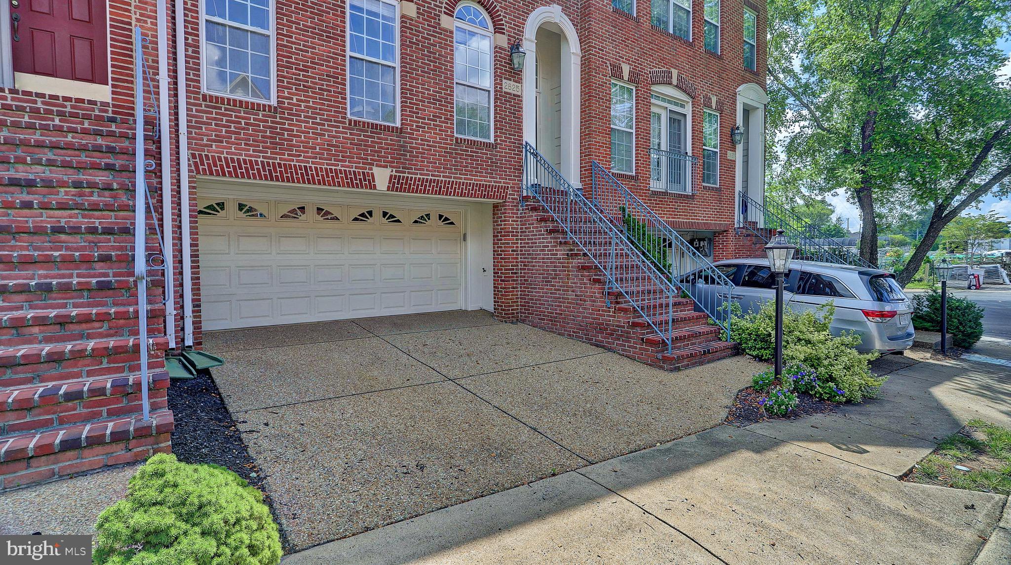 PROVIDENCE PARK - Residential