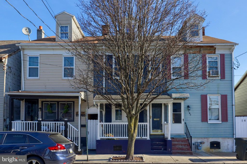 Photo of 141 S 5th Street, Columbia, PA 17512 (MLS # PALA2046784)