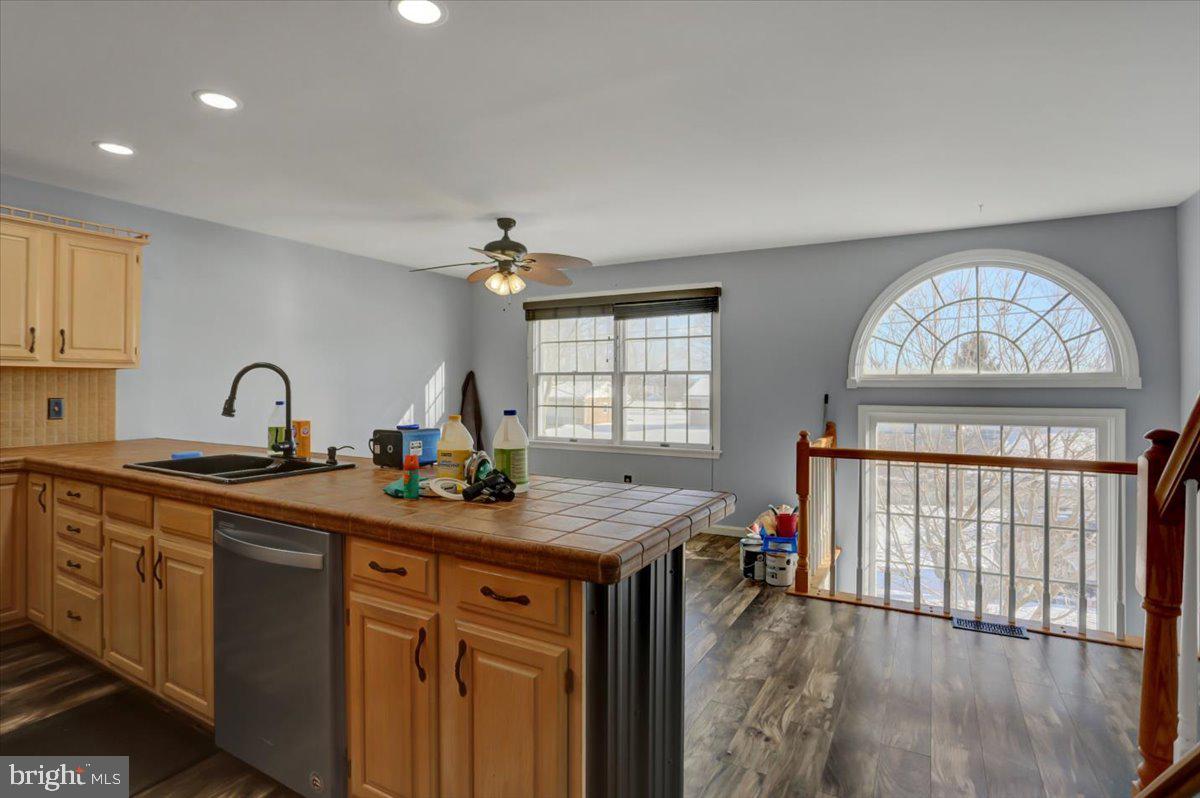MAJESTIC RIDGE - Residential