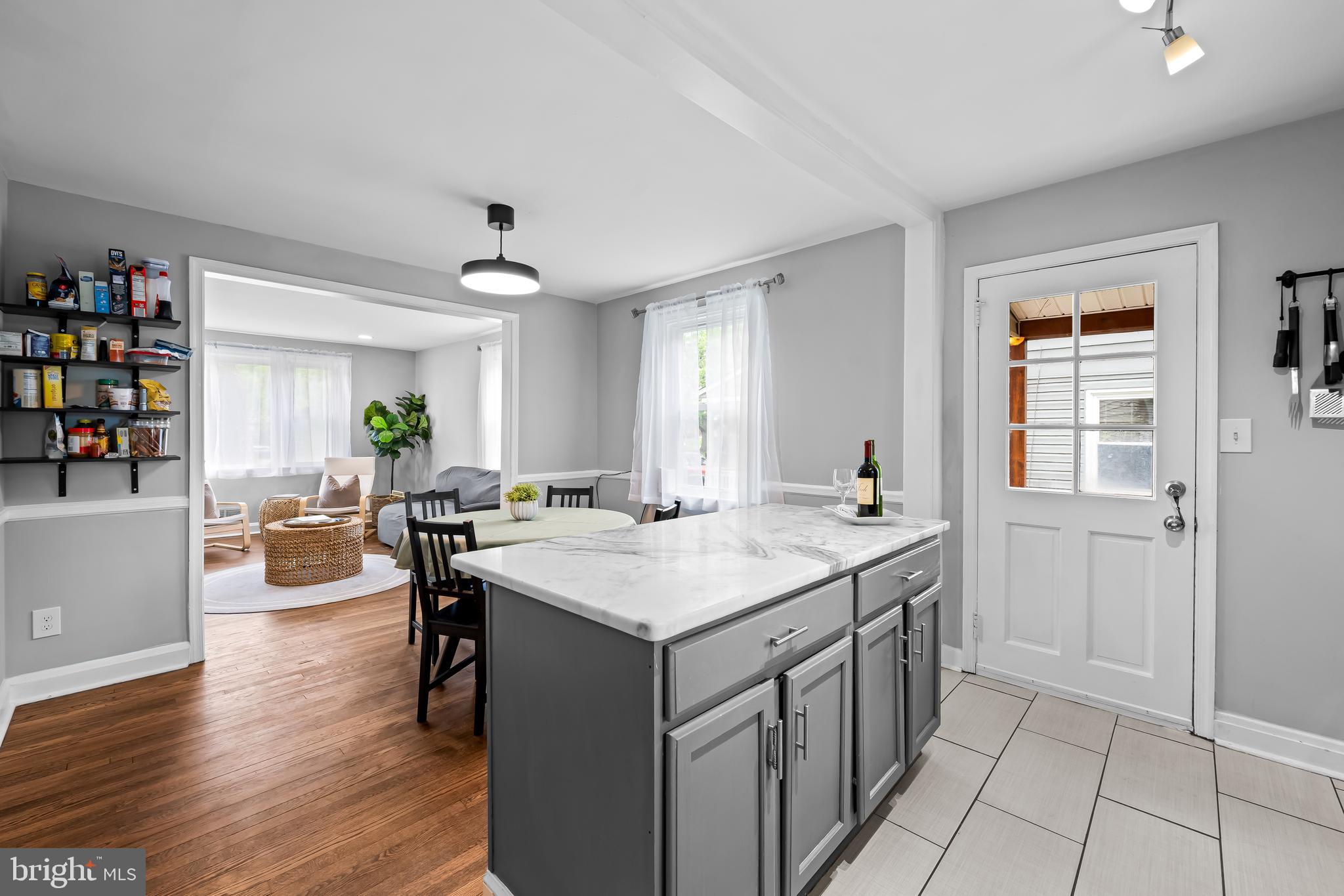 PARKVILLE - Residential