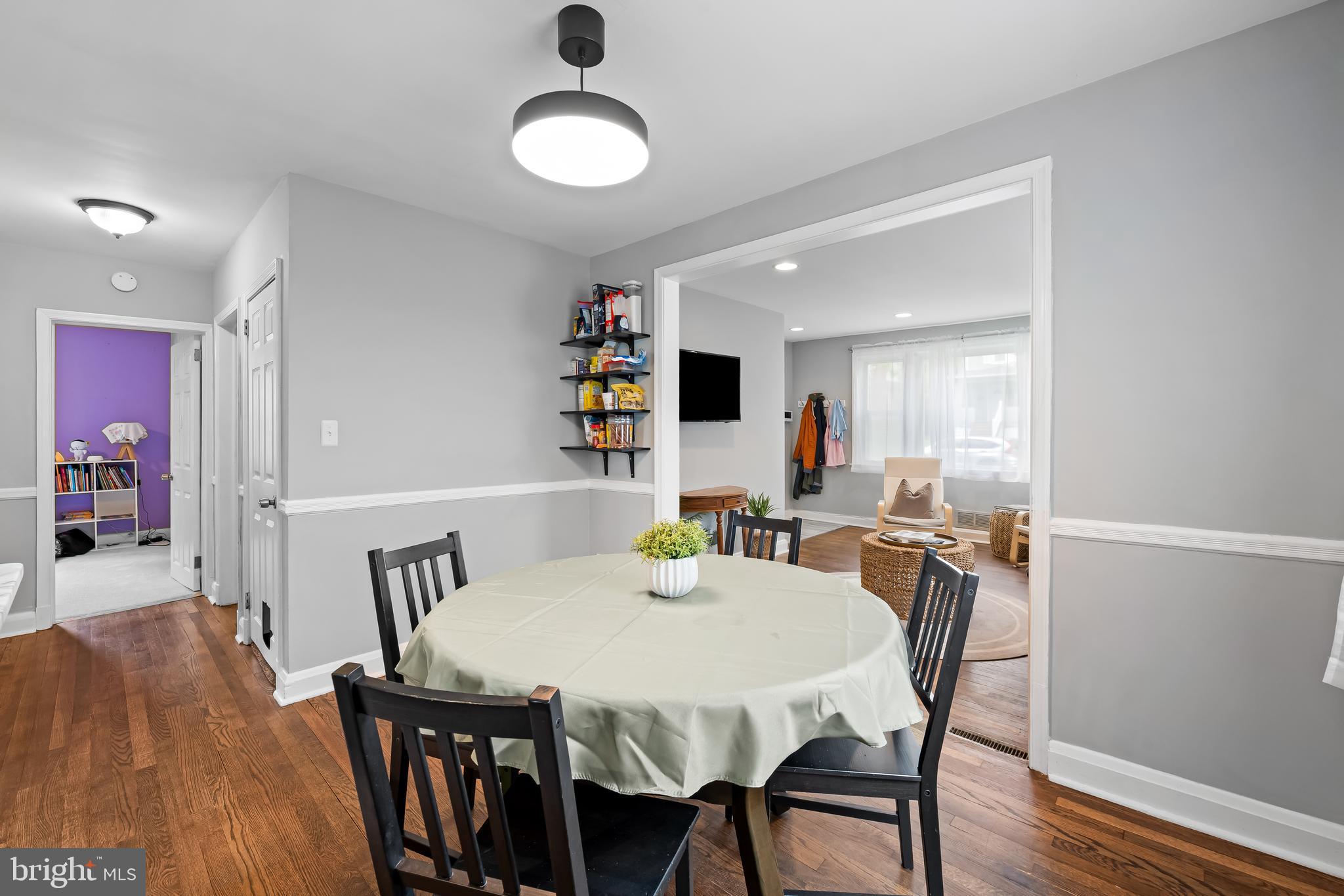 PARKVILLE - Residential