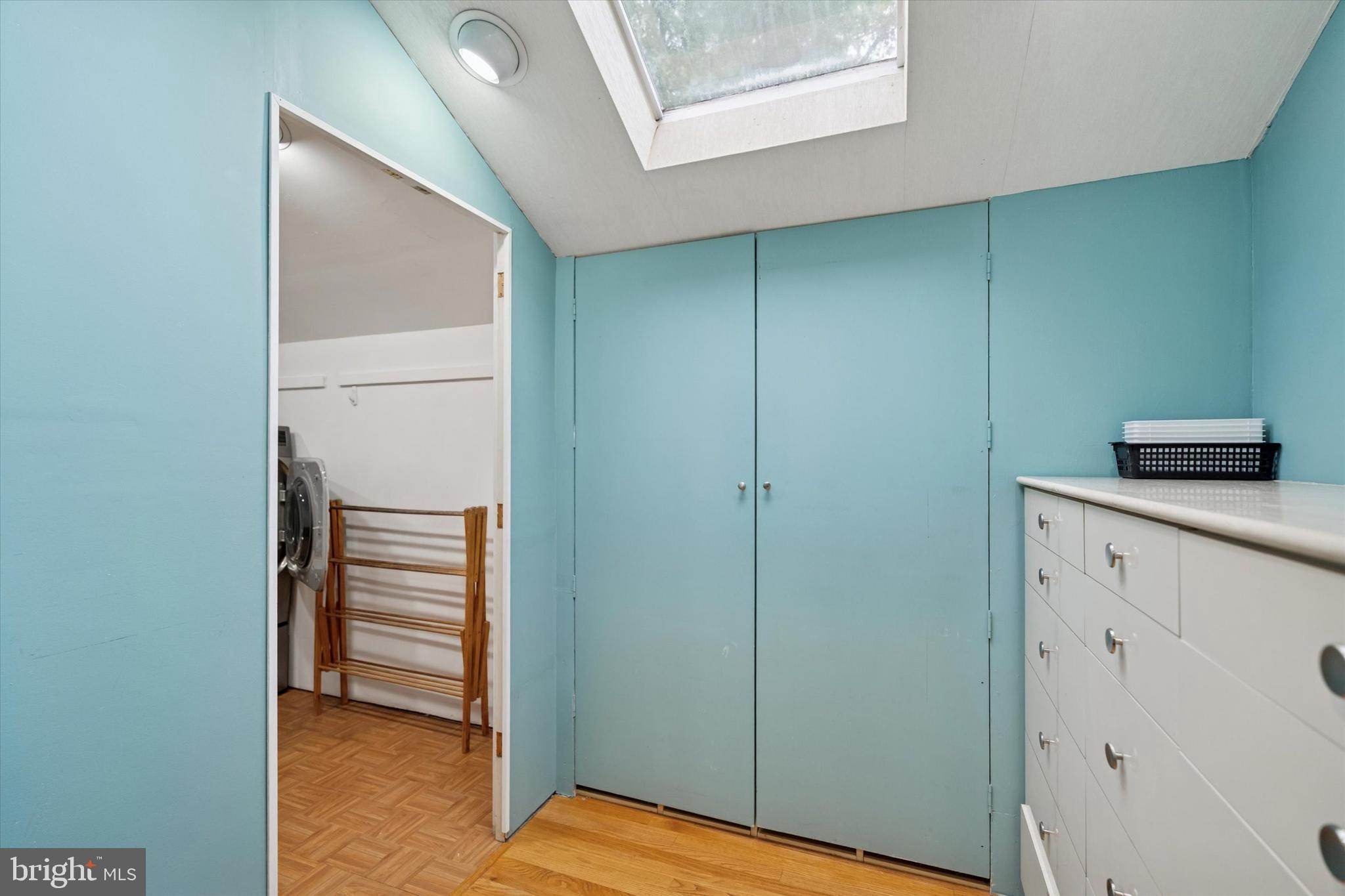 JENKINTOWN MANOR - Residential