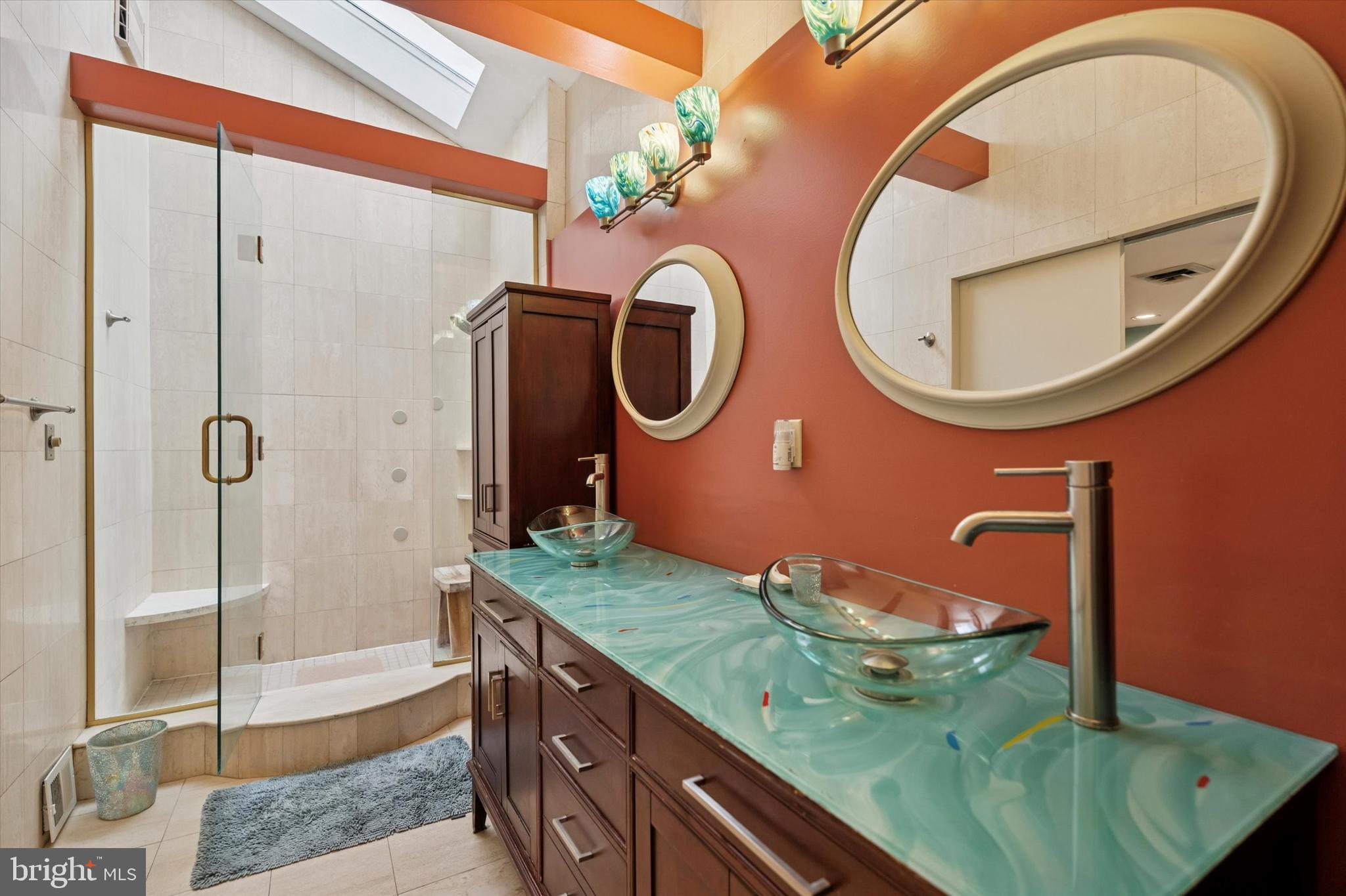 JENKINTOWN MANOR - Residential