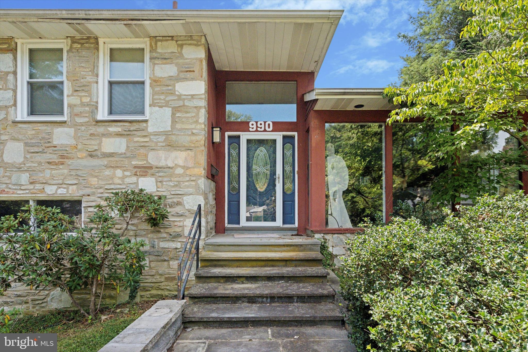 JENKINTOWN MANOR - Residential