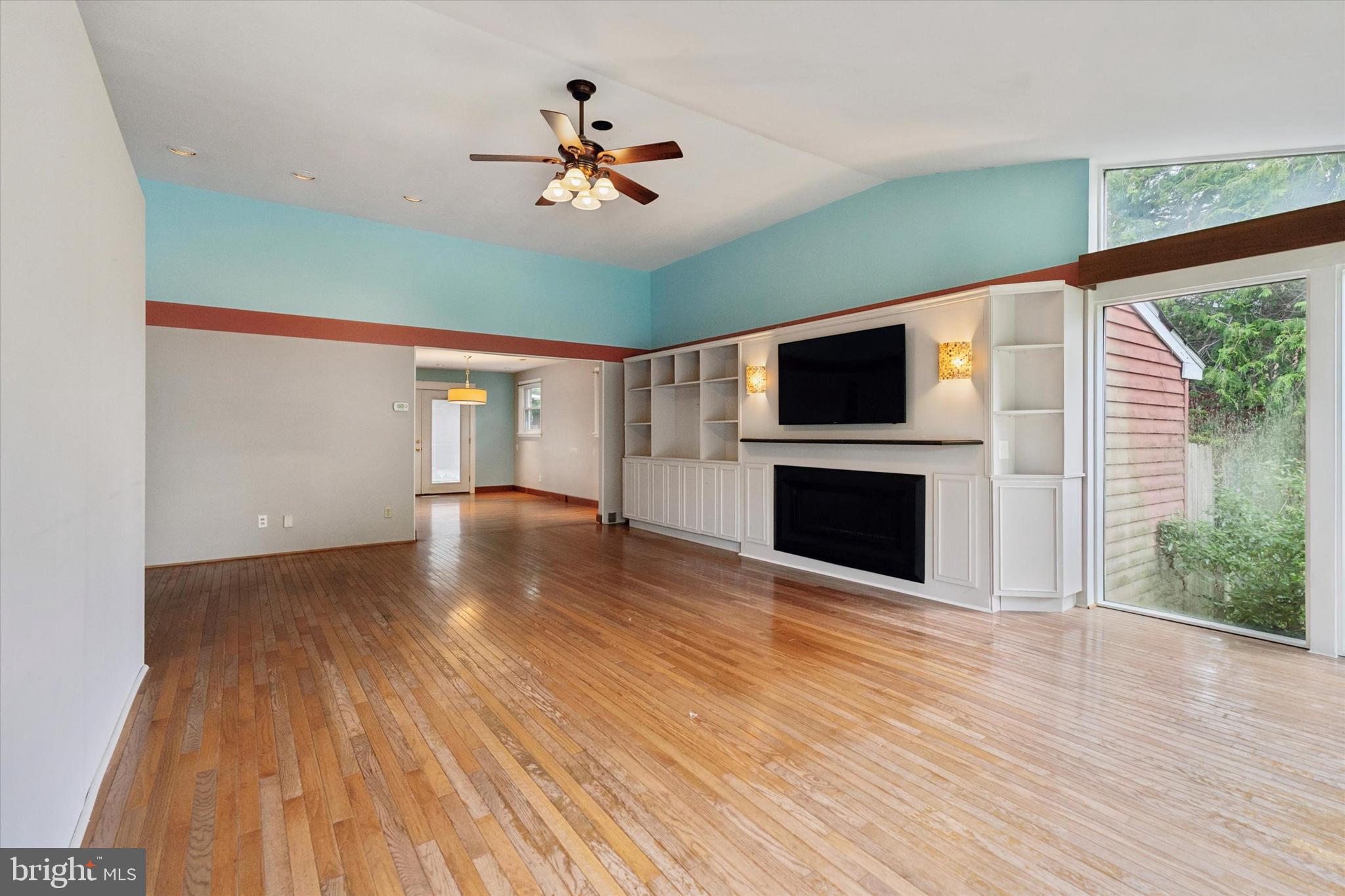 JENKINTOWN MANOR - Residential