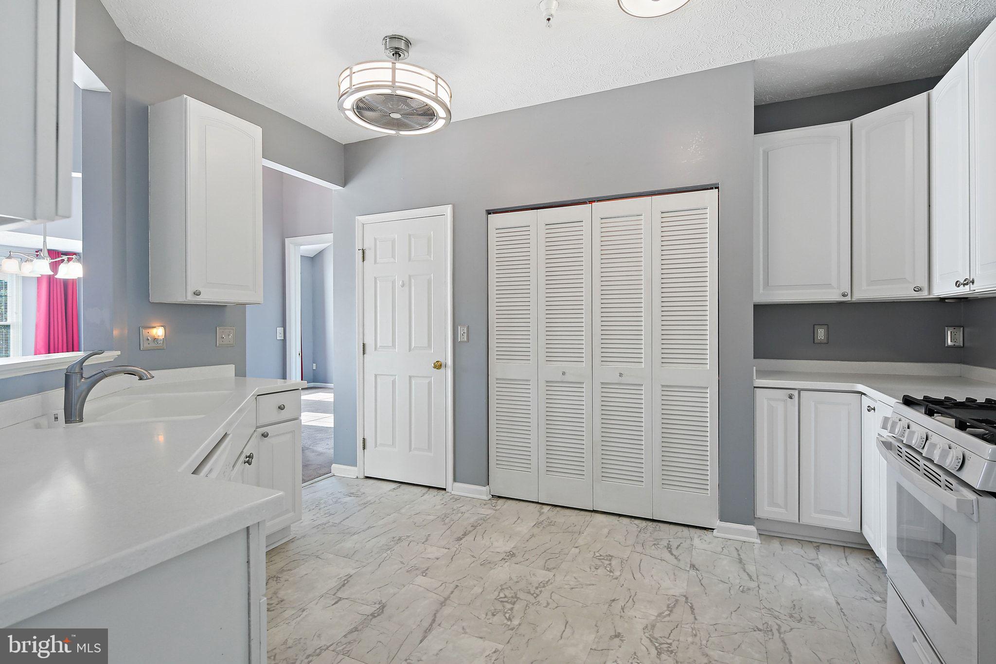 DEVONSHIRE AT WHITEMARSH - Residential