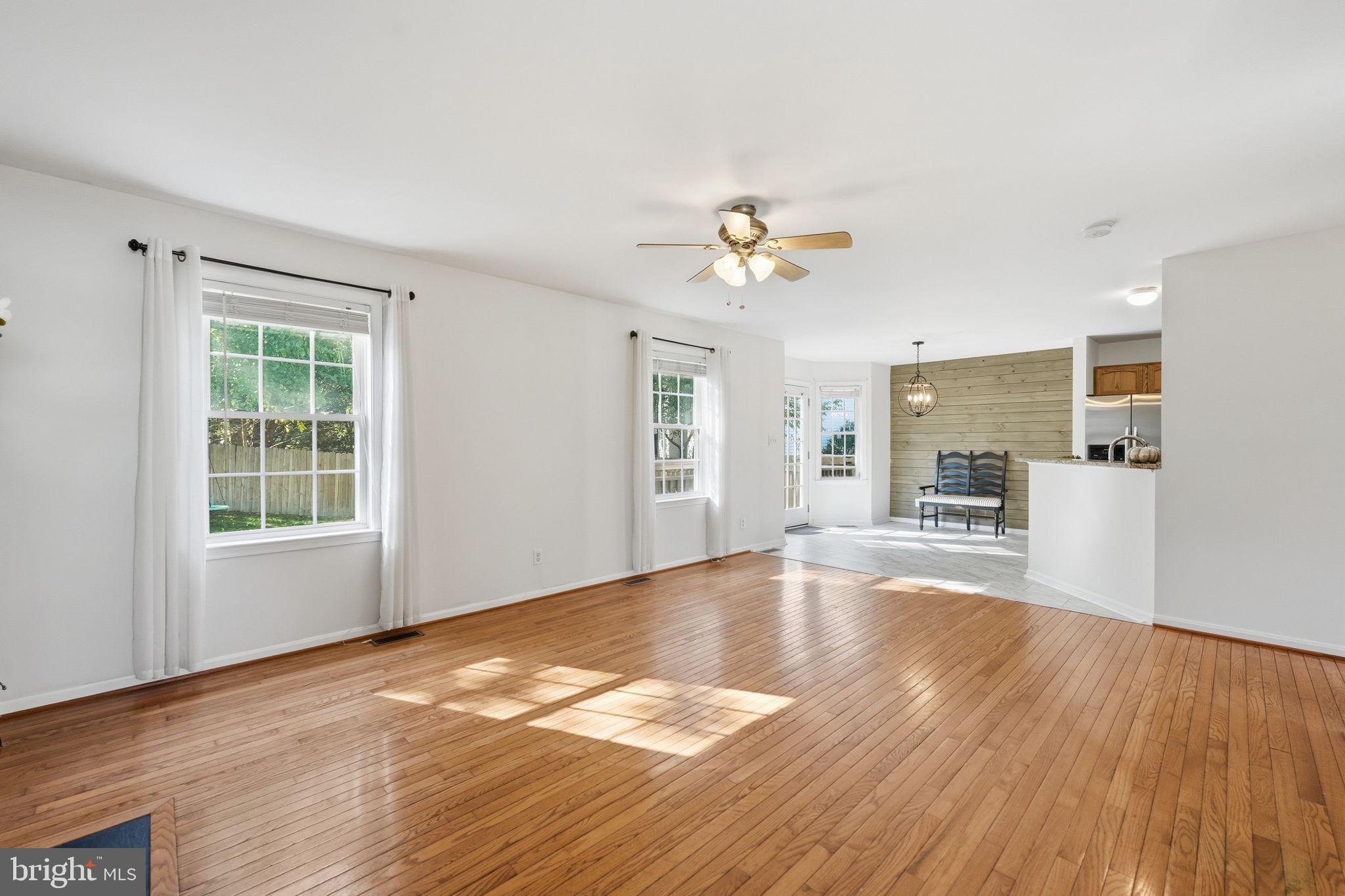 20 SUNSET RIDGE LANE