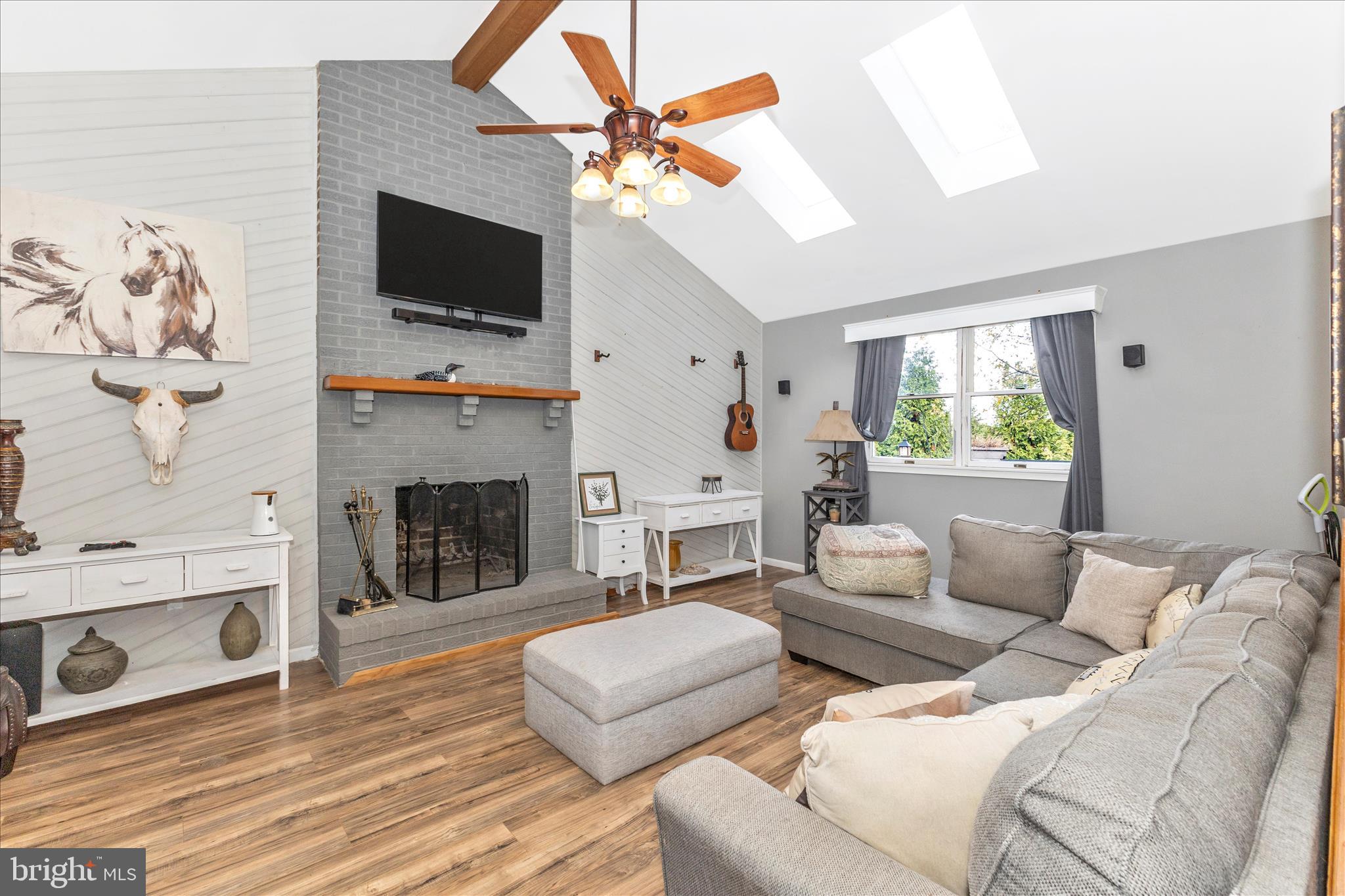 CHRISTY ACRES - Residential