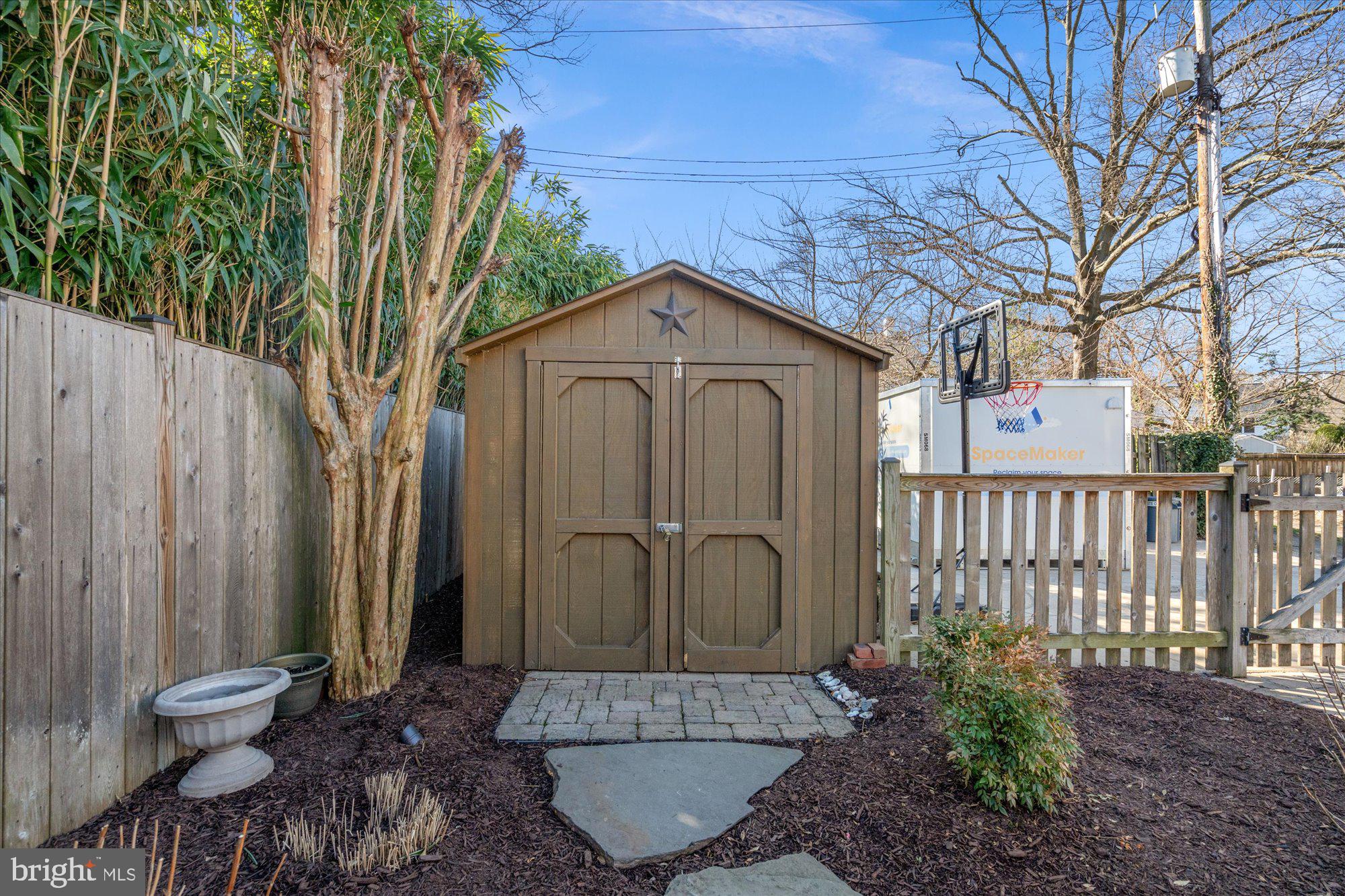 DEL RAY - Residential