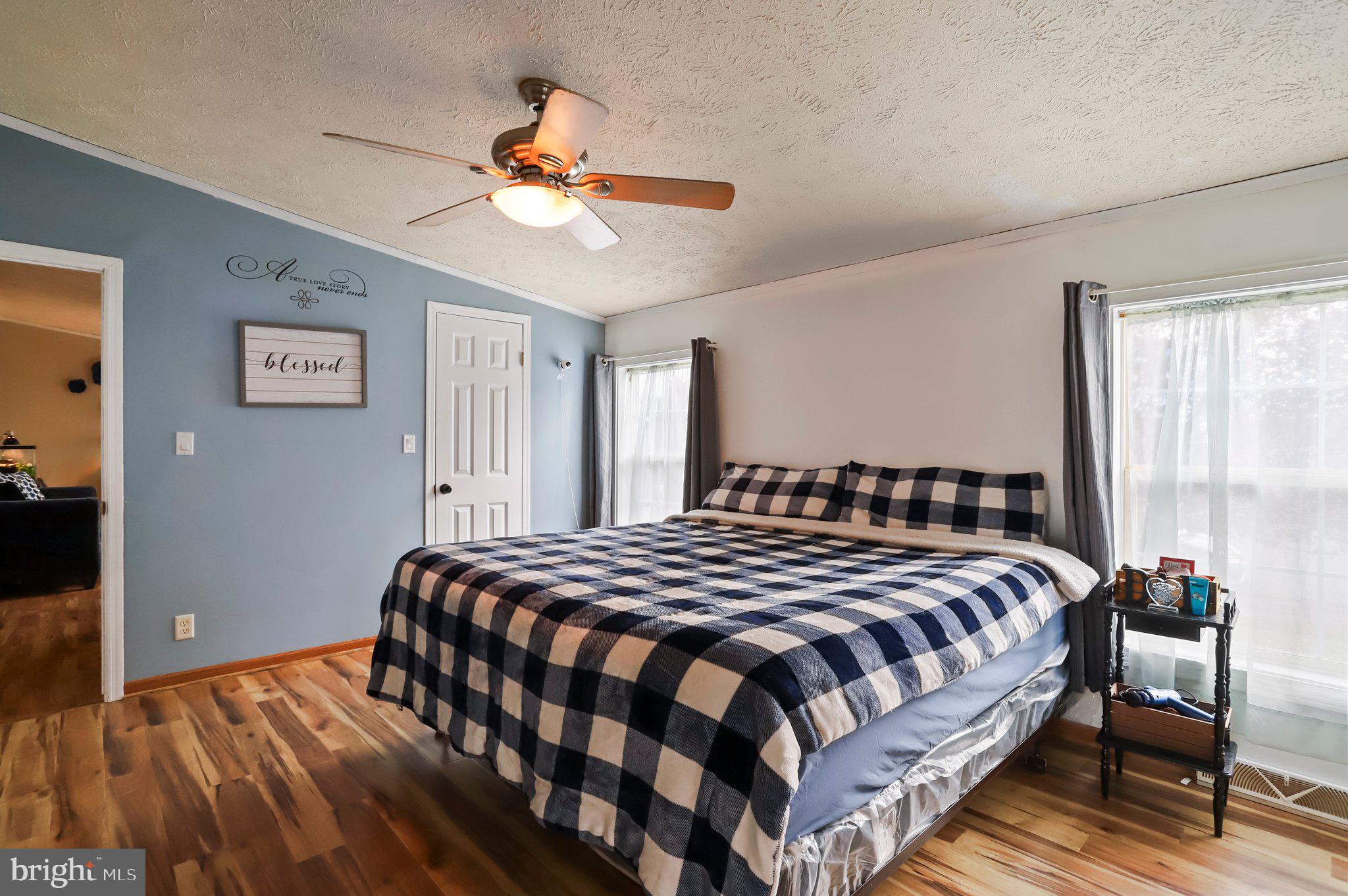 SUMMER HILL - Residential