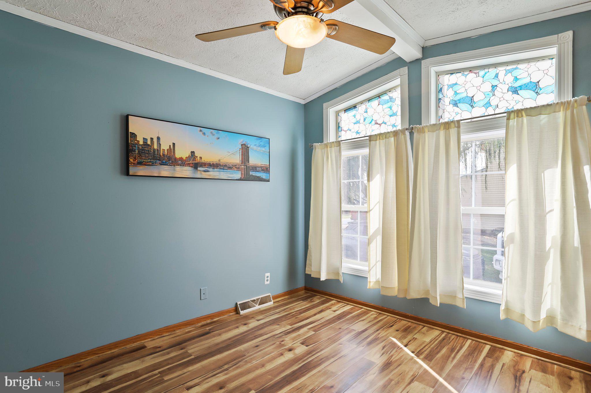 SUMMER HILL - Residential