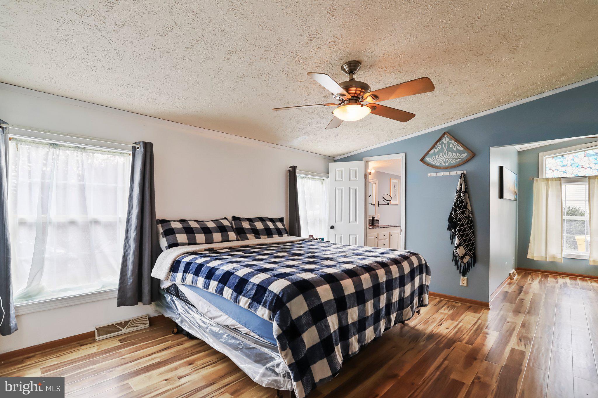 SUMMER HILL - Residential