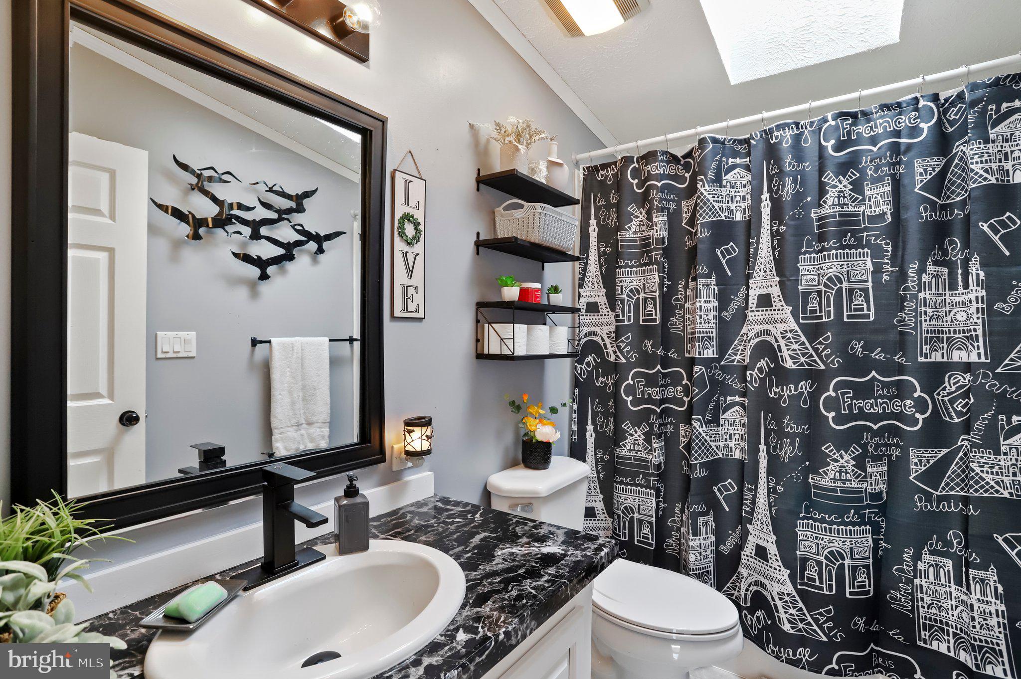 SUMMER HILL - Residential