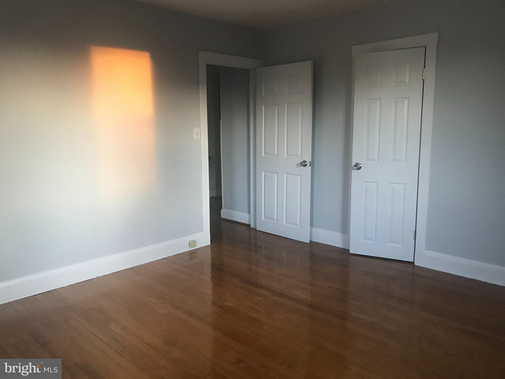 RIDGEWOOD - Residential Lease