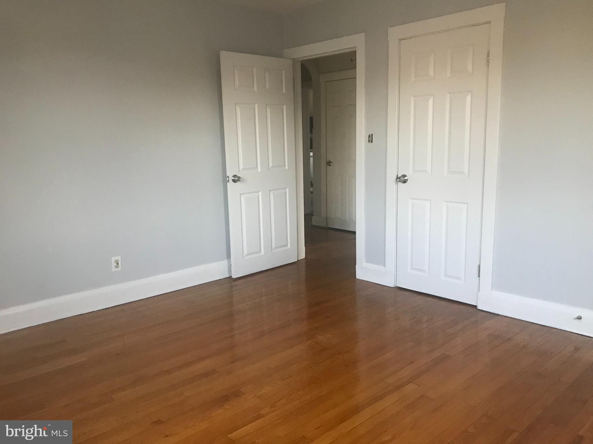 RIDGEWOOD - Residential Lease
