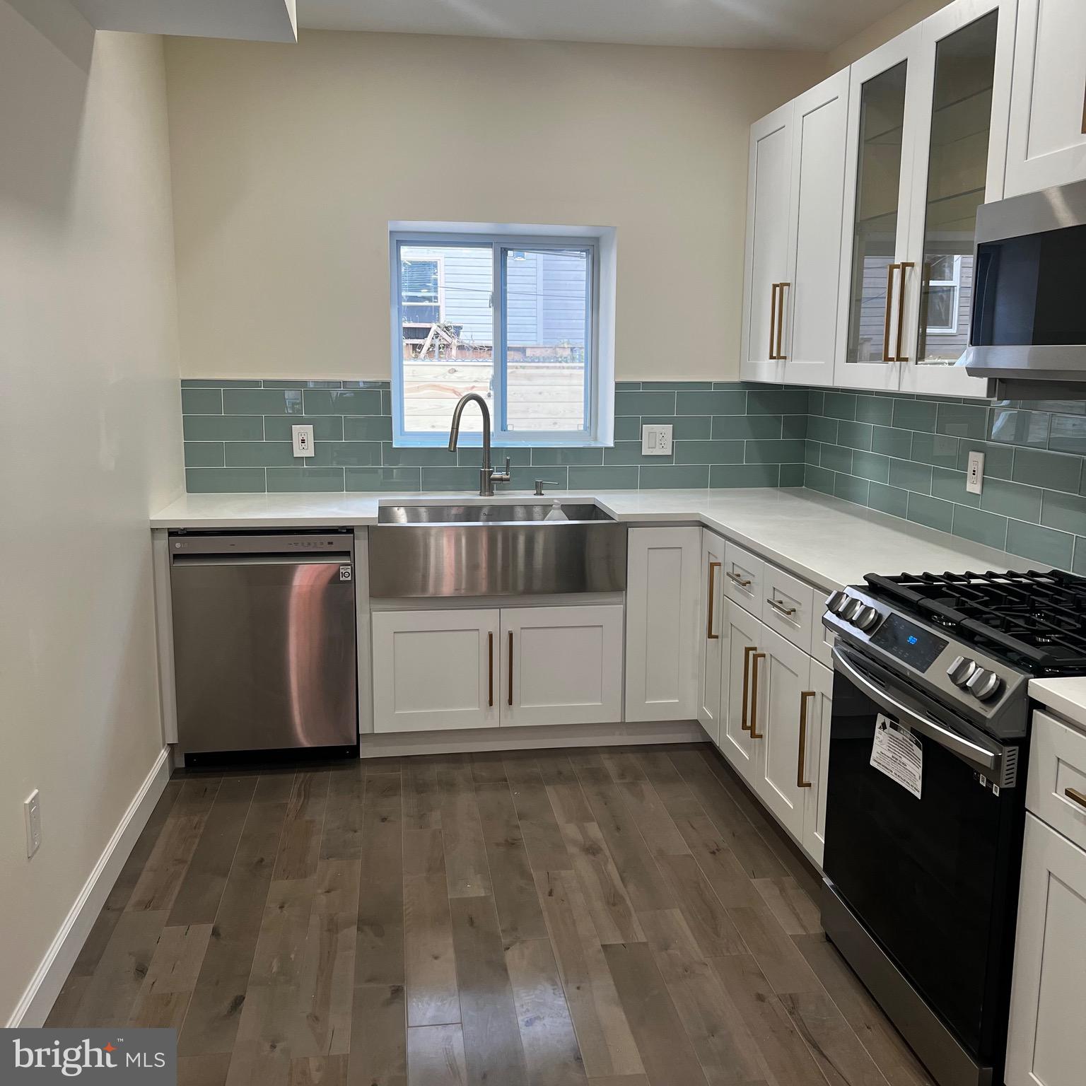 PHILADELPHIA (SOUTH) - Residential