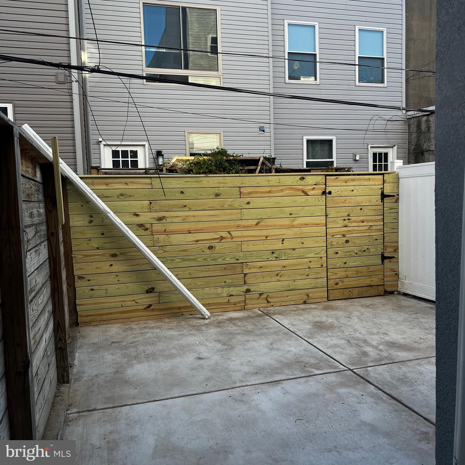 PHILADELPHIA (SOUTH) - Residential