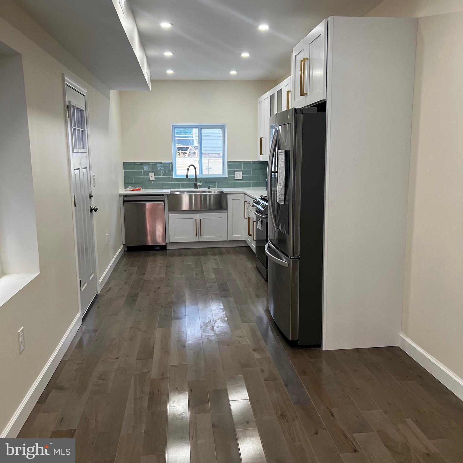 PHILADELPHIA (SOUTH) - Residential