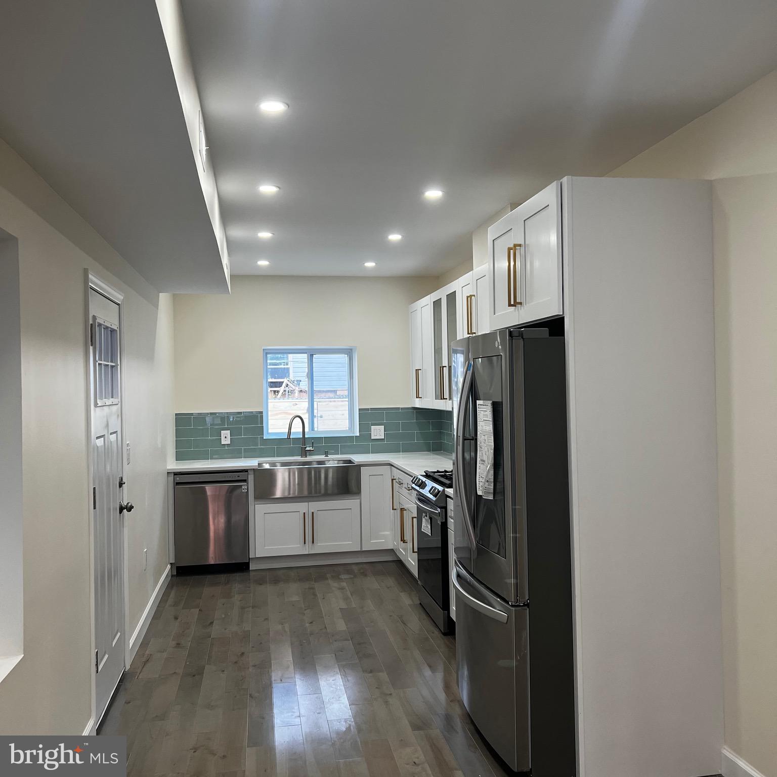 PHILADELPHIA (SOUTH) - Residential