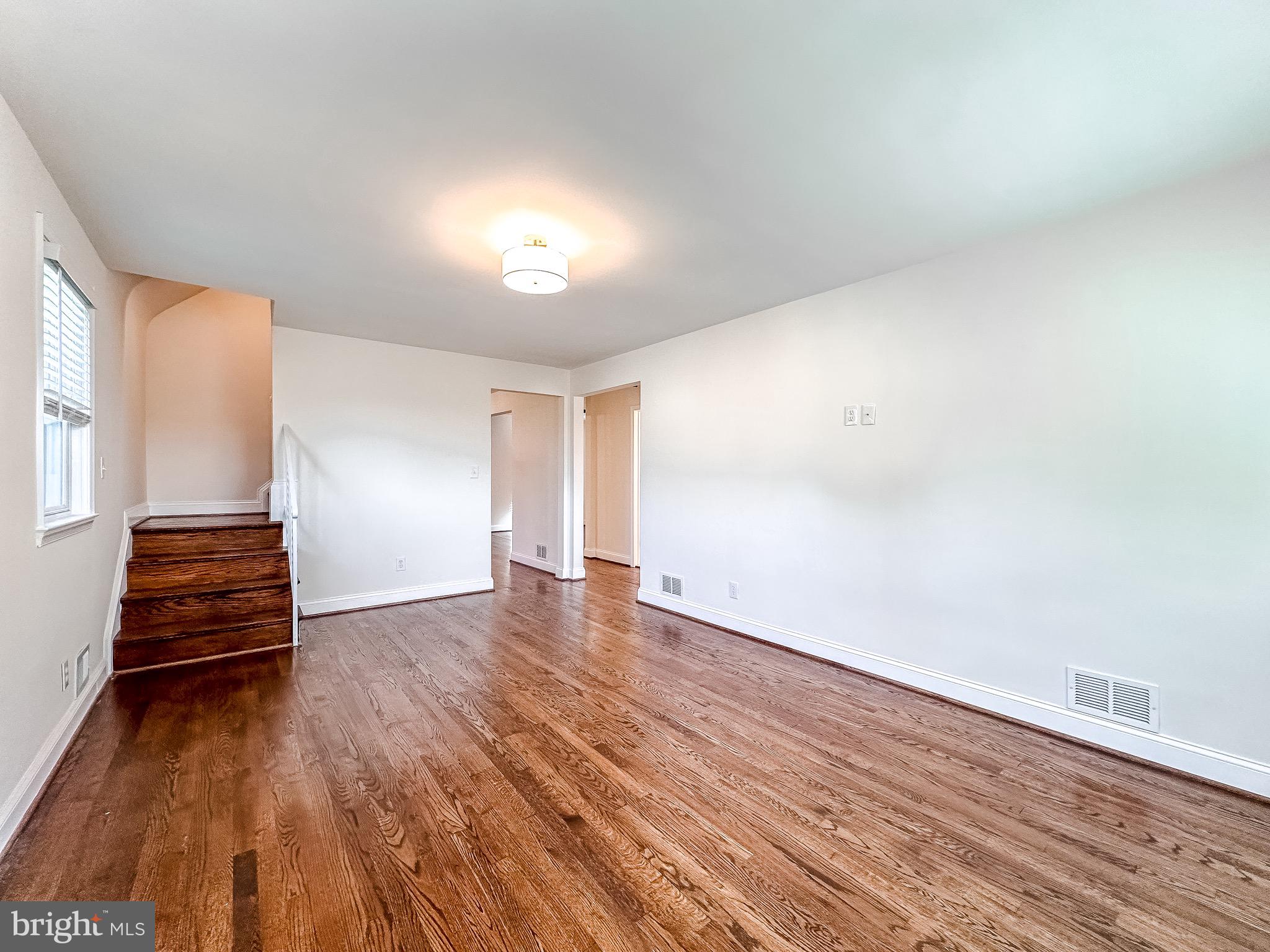 HAMILTON HILLS - Residential