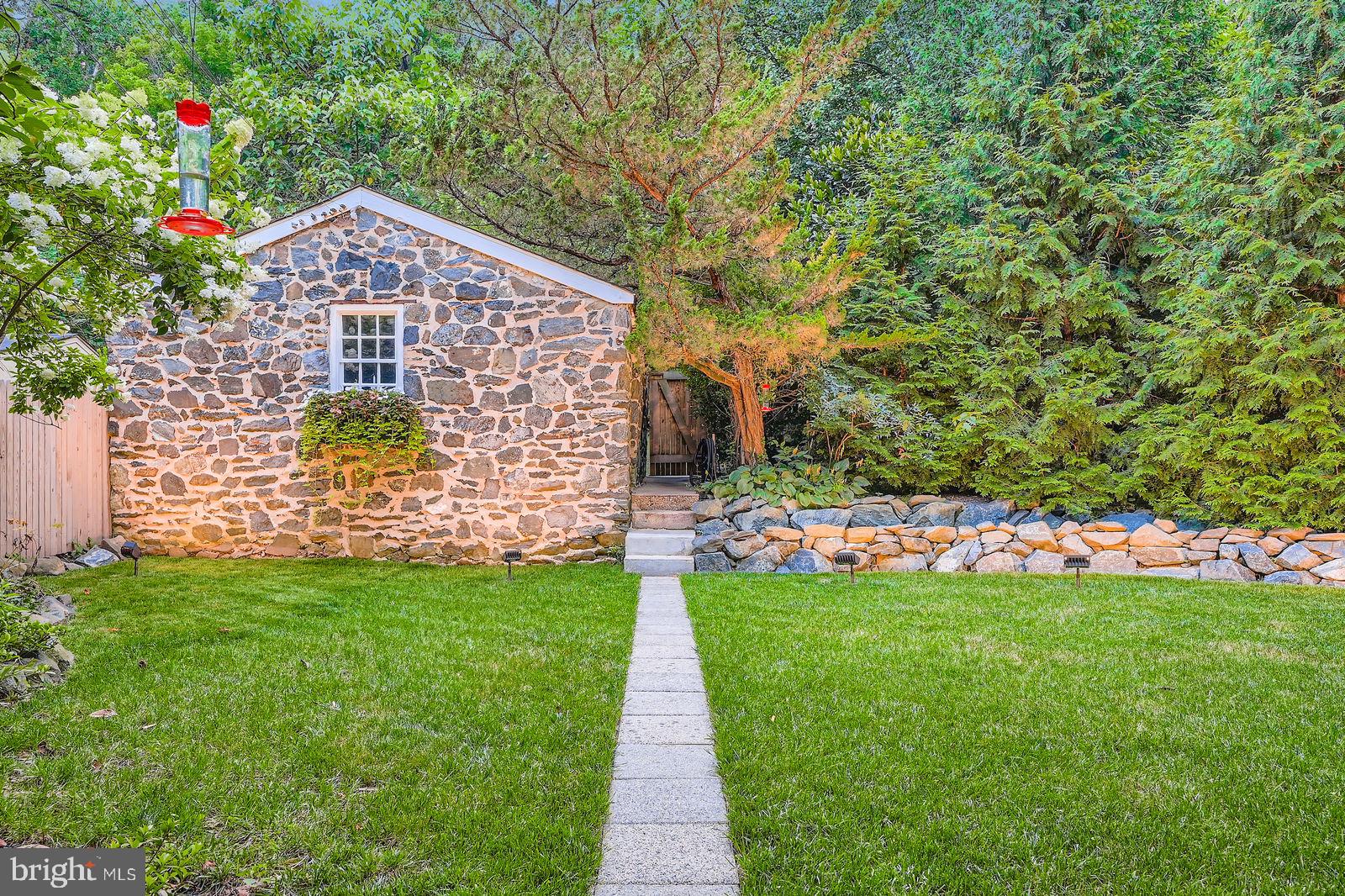 DICKEYVILLE HISTORIC DISTRICT - Residential