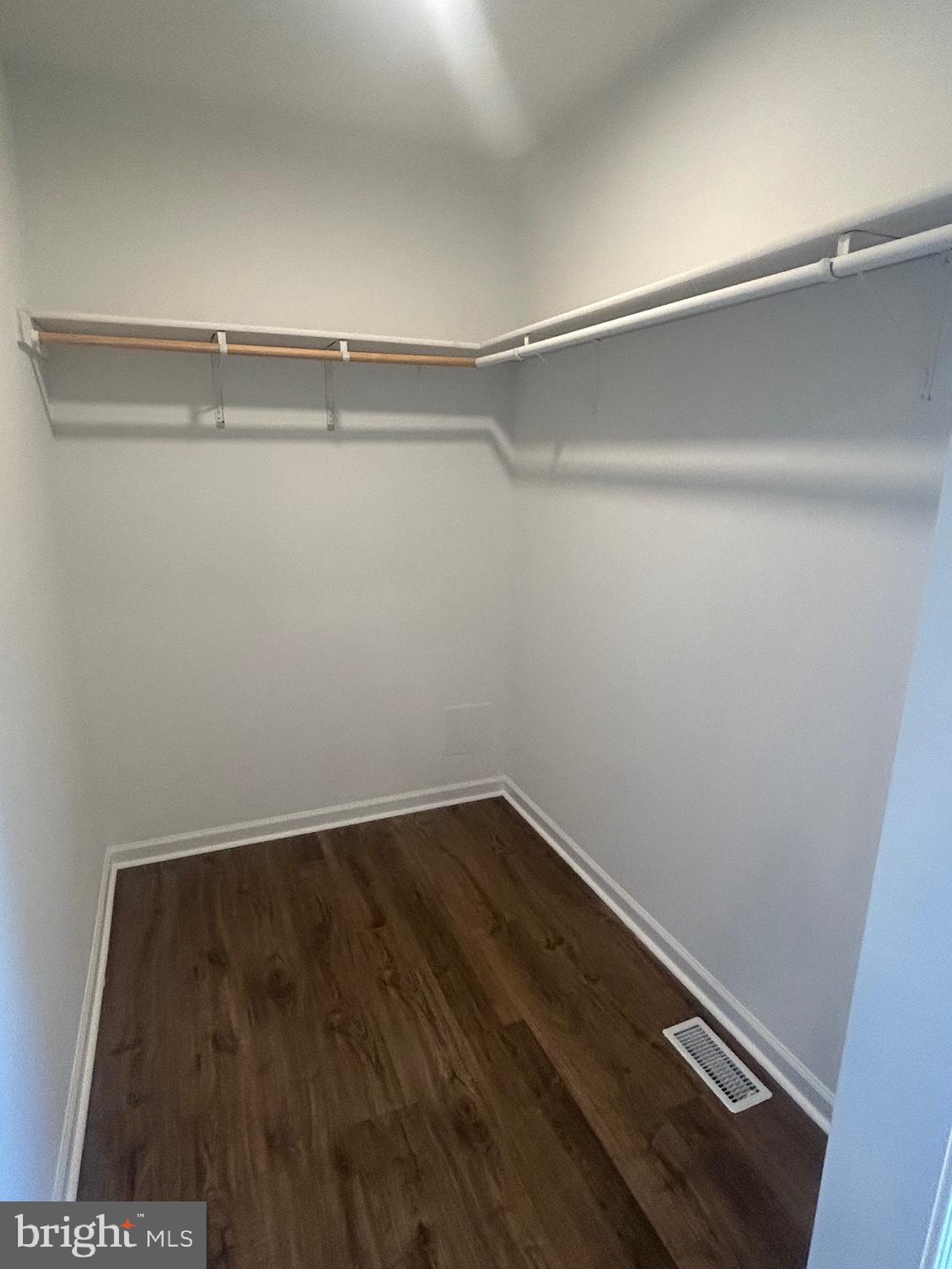 HOWARD SPEAKS - Residential