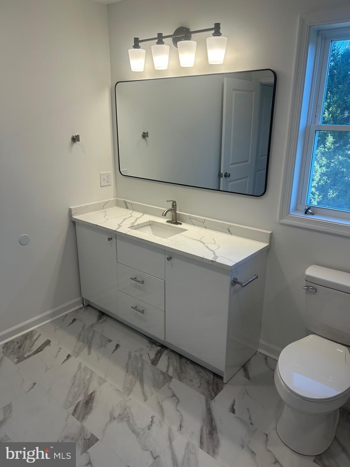 HOWARD SPEAKS - Residential