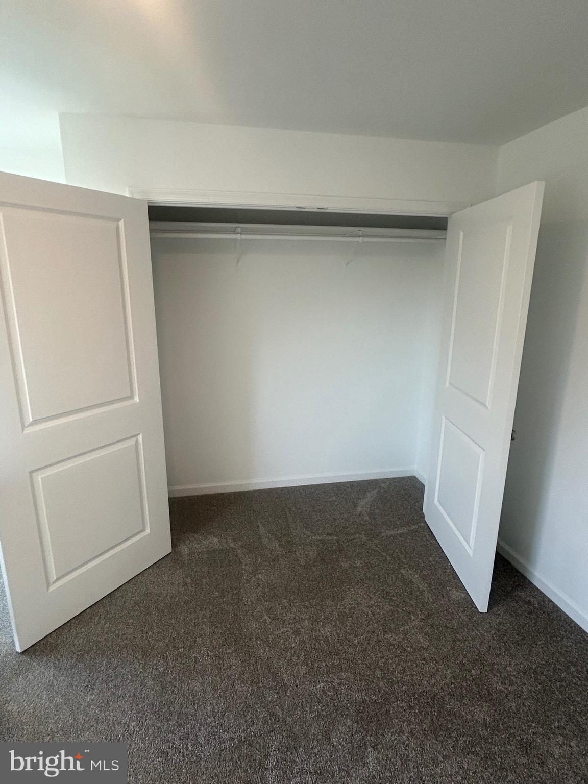 HOWARD SPEAKS - Residential