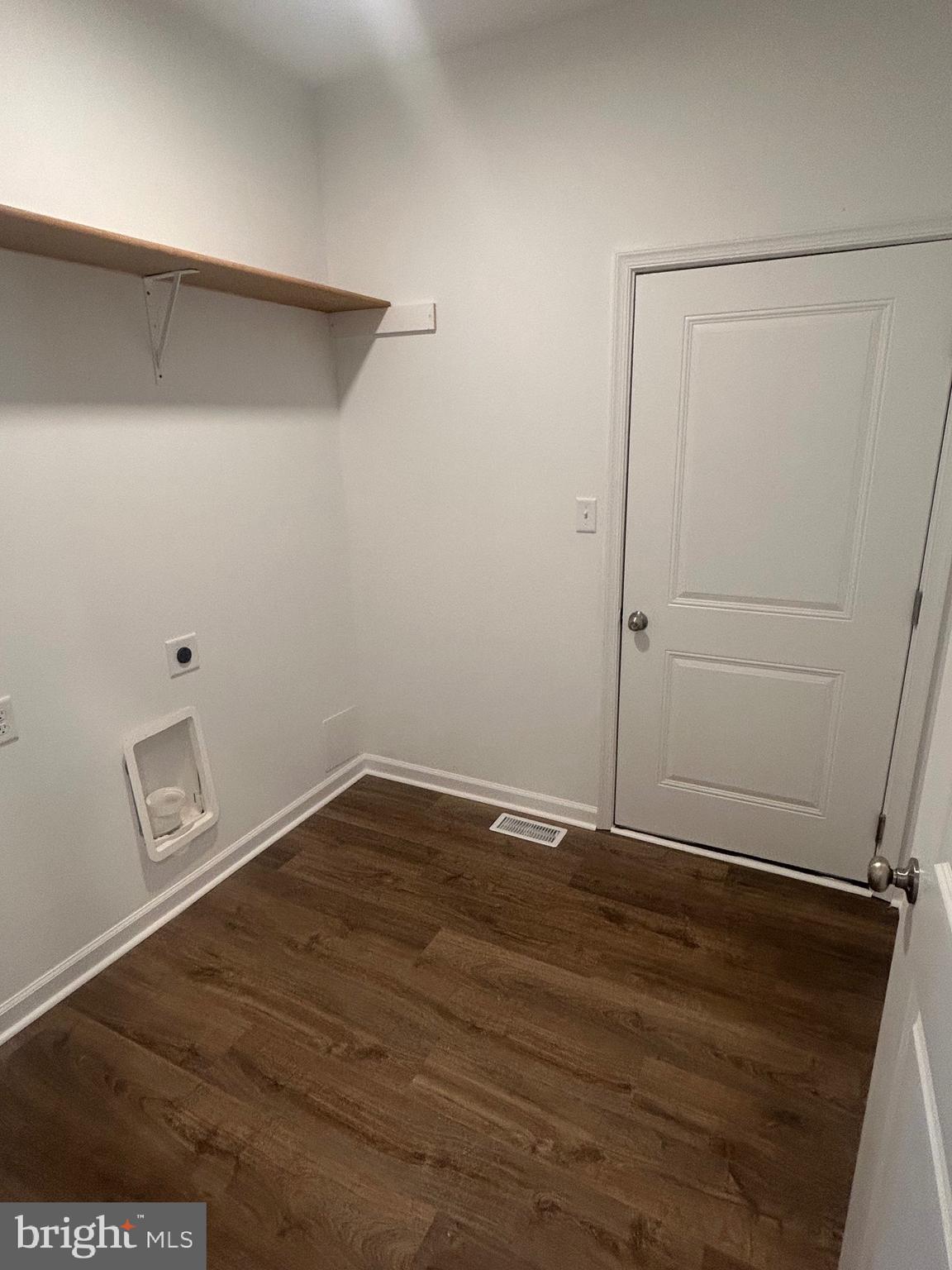 HOWARD SPEAKS - Residential