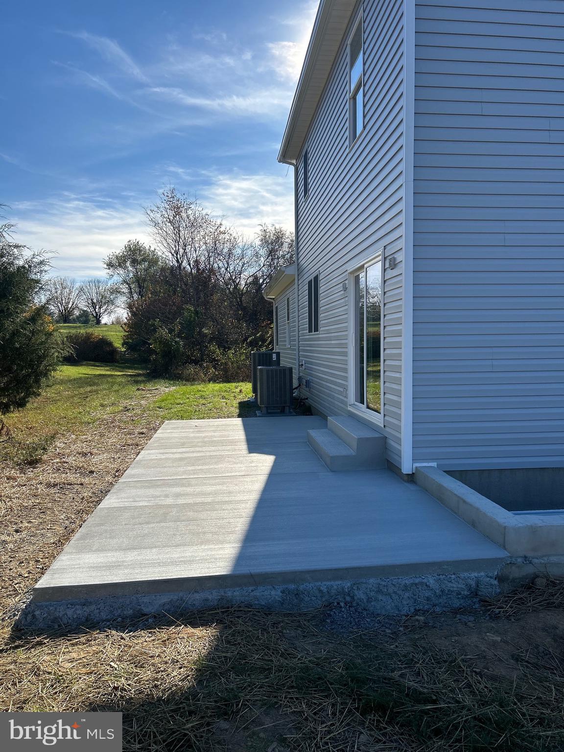 HOWARD SPEAKS - Residential